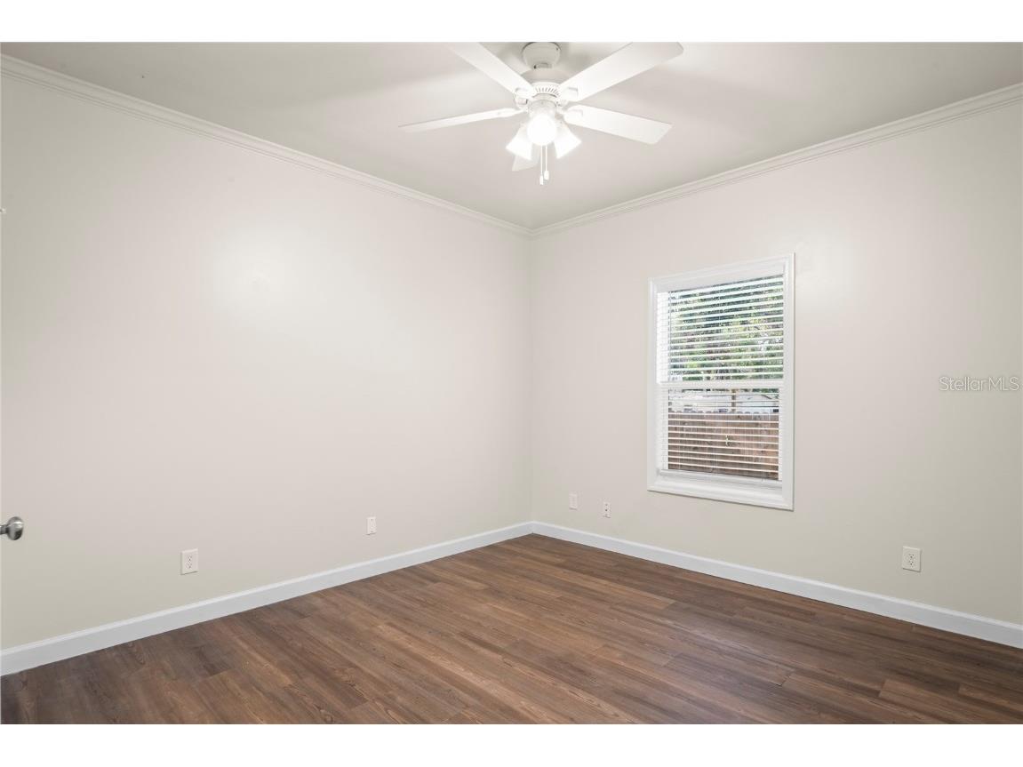 1851 13th Street S Saint Petersburg FL 33705 TB8423934 image18