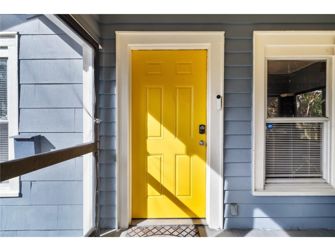 1851 38th Street S Saint Petersburg FL 33711 A4596489 image1