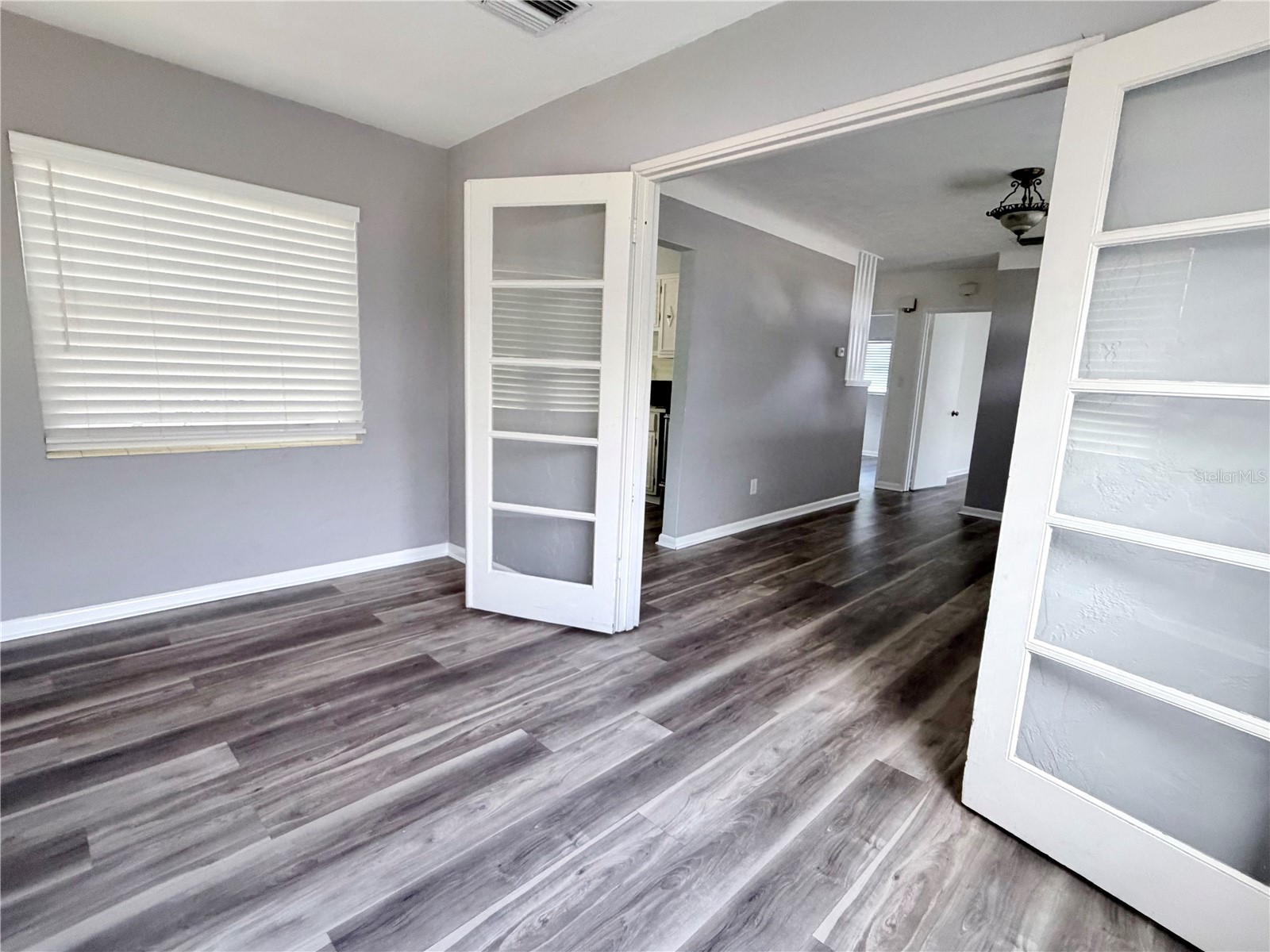 1851 50th Avenue N Saint Petersburg FL 33714 TB8520734 image5