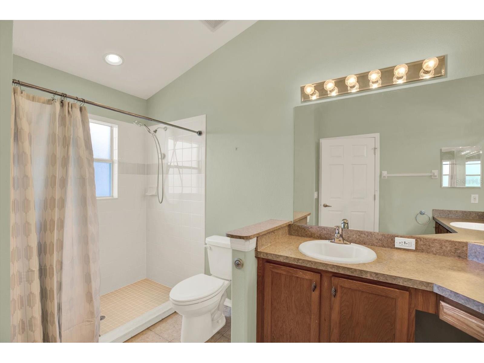 1851 Arbor Knoll Loop Trinity FL 34655 TB8431724 image21