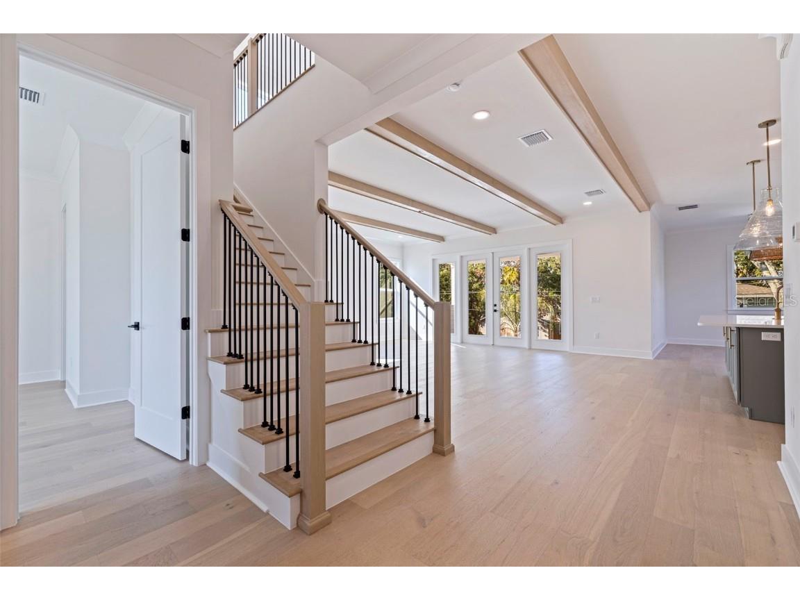 1851 Mississippi Avenue NE Saint Petersburg FL 33703 TB8449905 image4