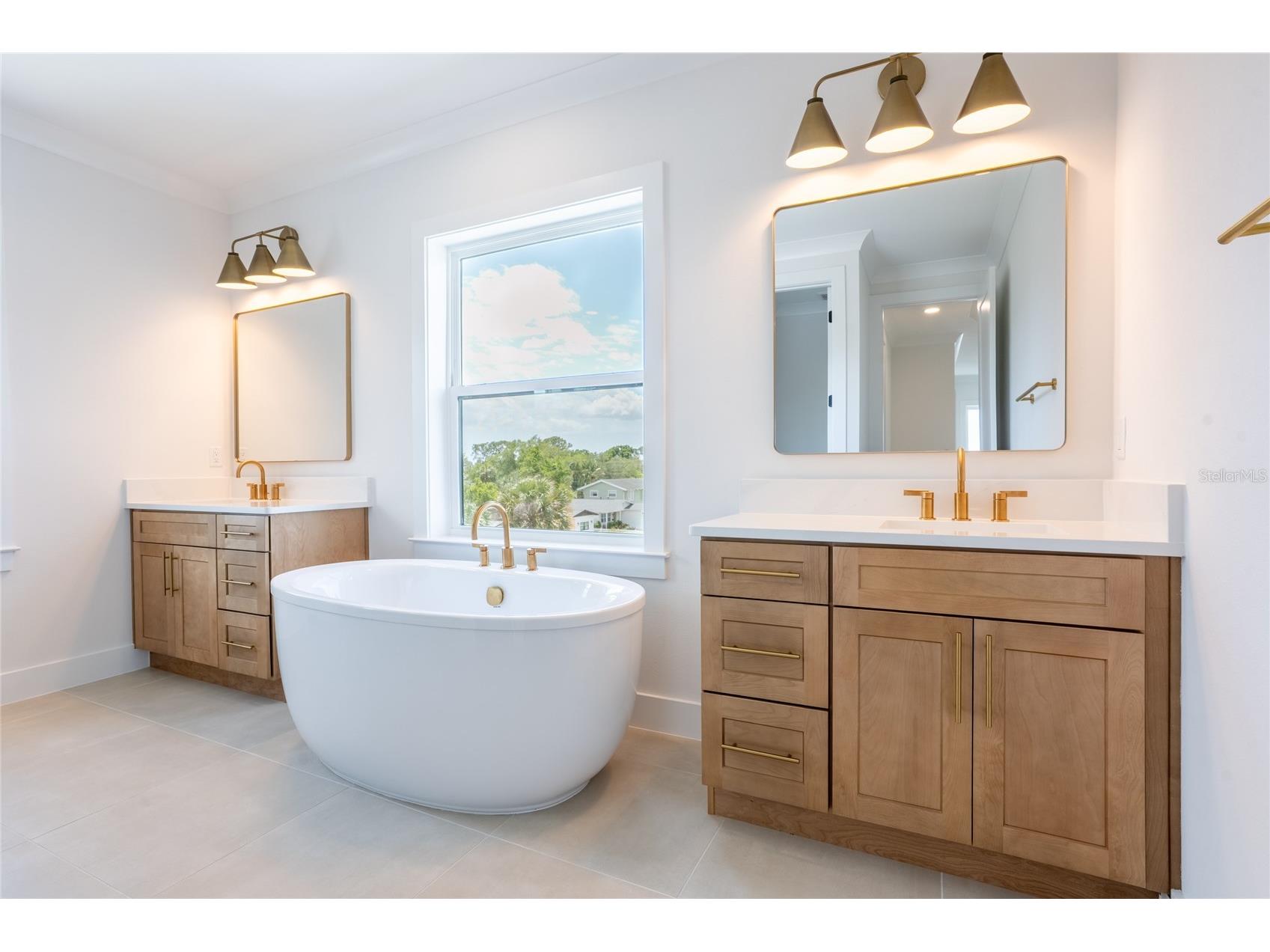 1851 Mississippi Avenue NE Saint Petersburg FL 33703 TB8492463 image29