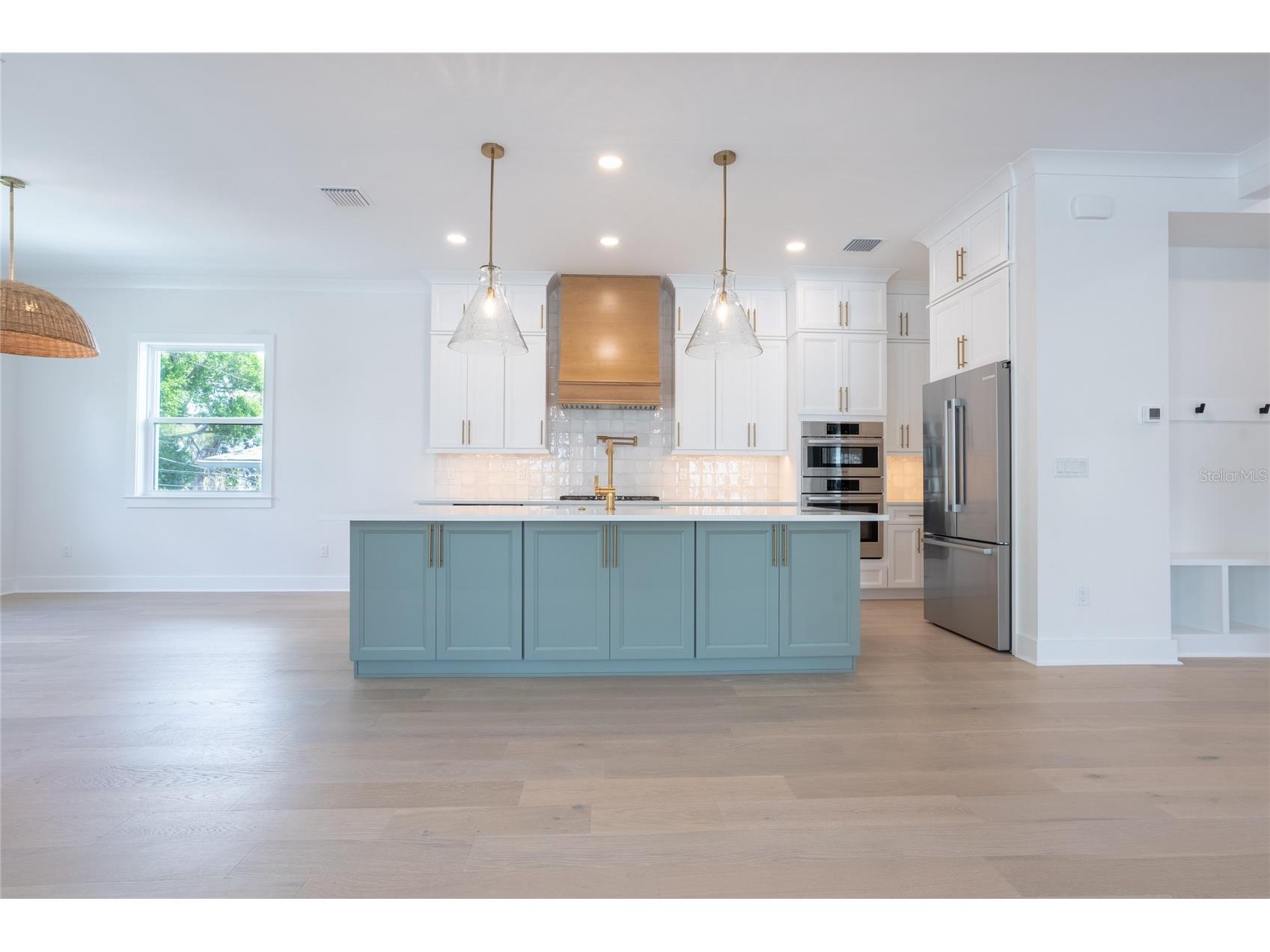 1851 Mississippi Avenue NE Saint Petersburg FL 33703 TB8492463 image6