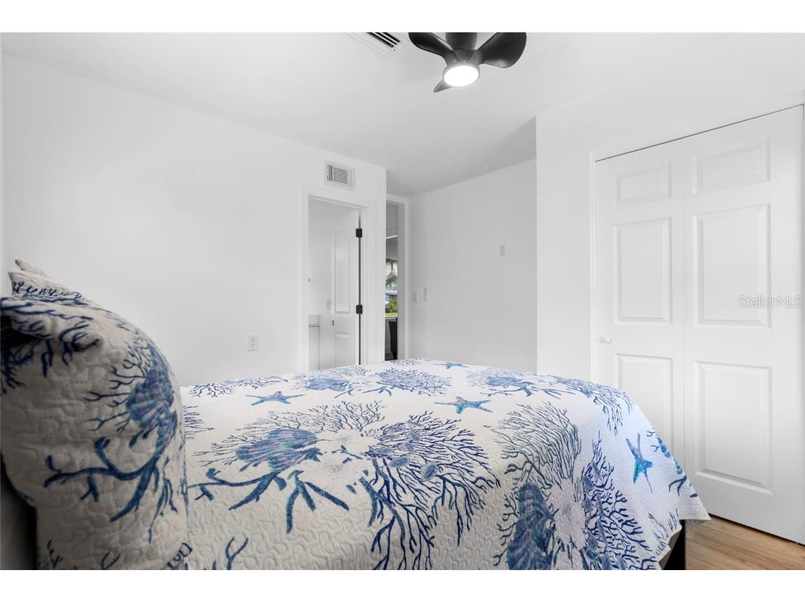 1851 Oklahoma Avenue NE Saint Petersburg FL 33703 TB8389223 image22