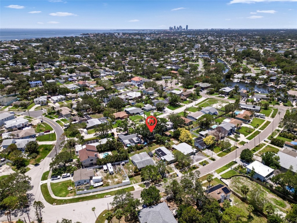 1851 Oklahoma Avenue NE Saint Petersburg FL 33703 TB8389223 image29