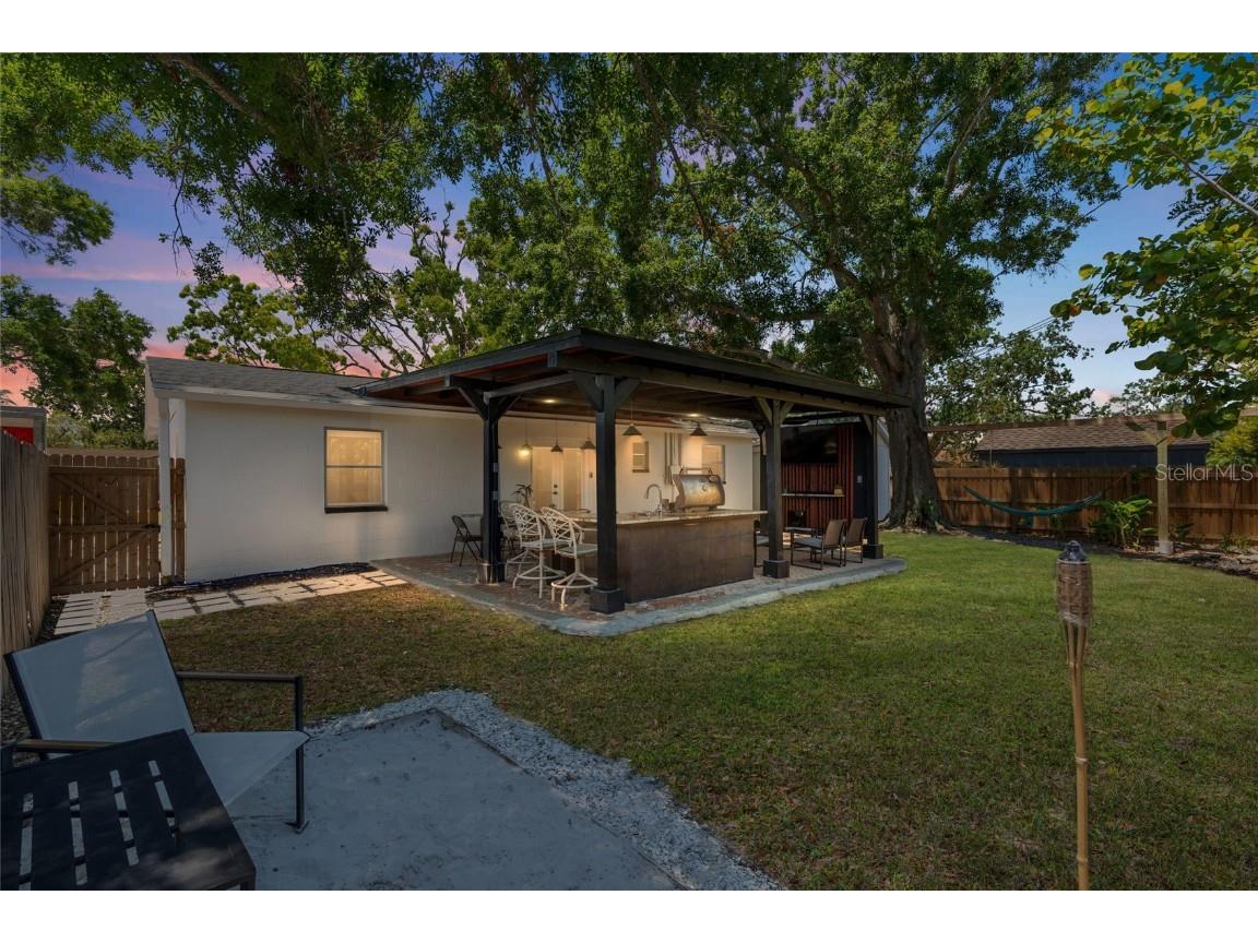 1851 Oklahoma Avenue NE Saint Petersburg FL 33703 TB8389223 image3