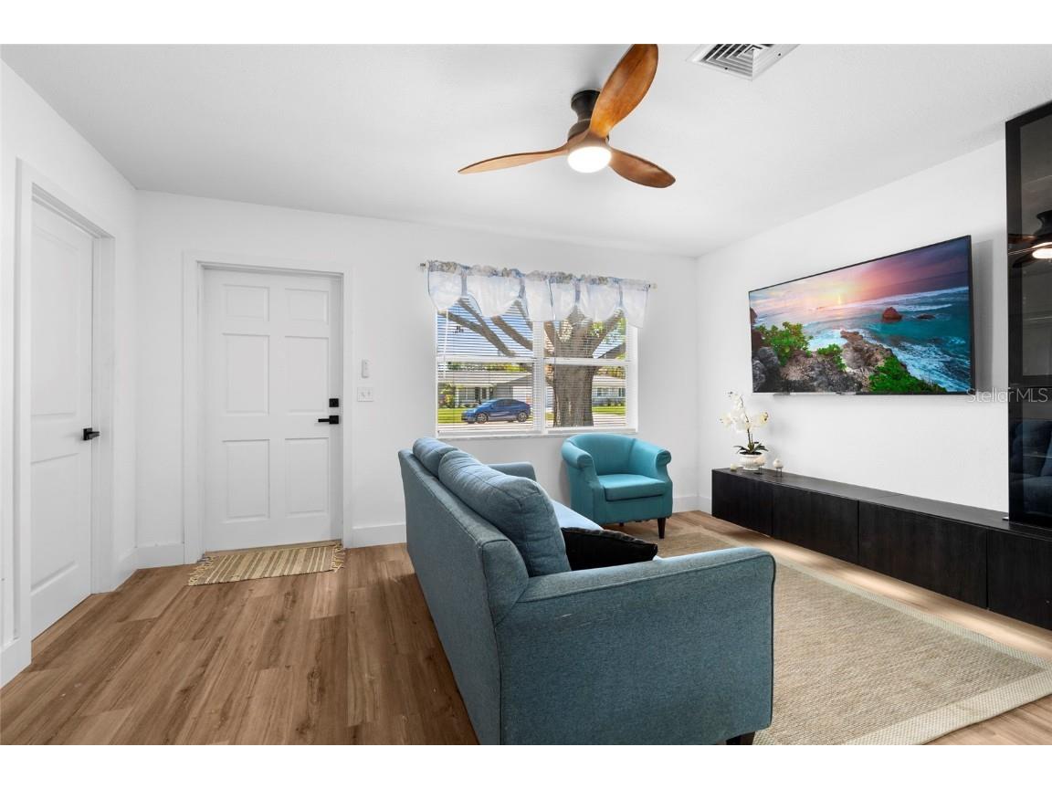 1851 Oklahoma Avenue NE Saint Petersburg FL 33703 TB8389223 image7