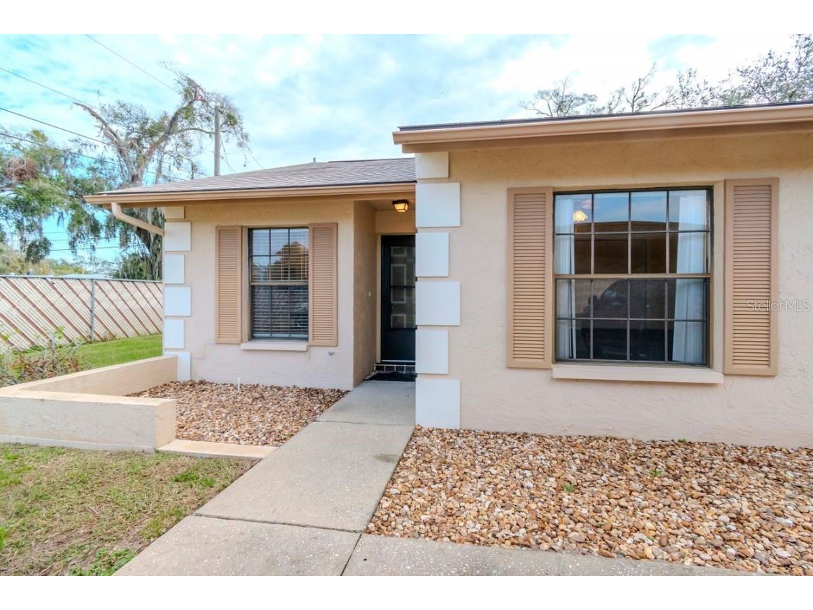 1852 Rising Sun Drive Holiday FL 34690 TB8334486 image1