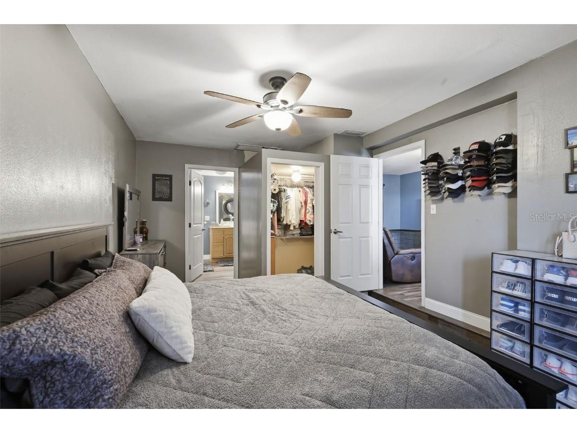 1852 W Lake Parker Drive Lakeland FL 33805 TB8449882 image13