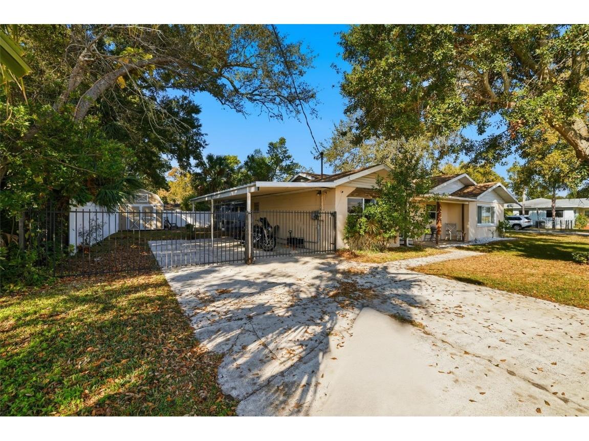 1852 W Lake Parker Drive Lakeland FL 33805 TB8449882 image27