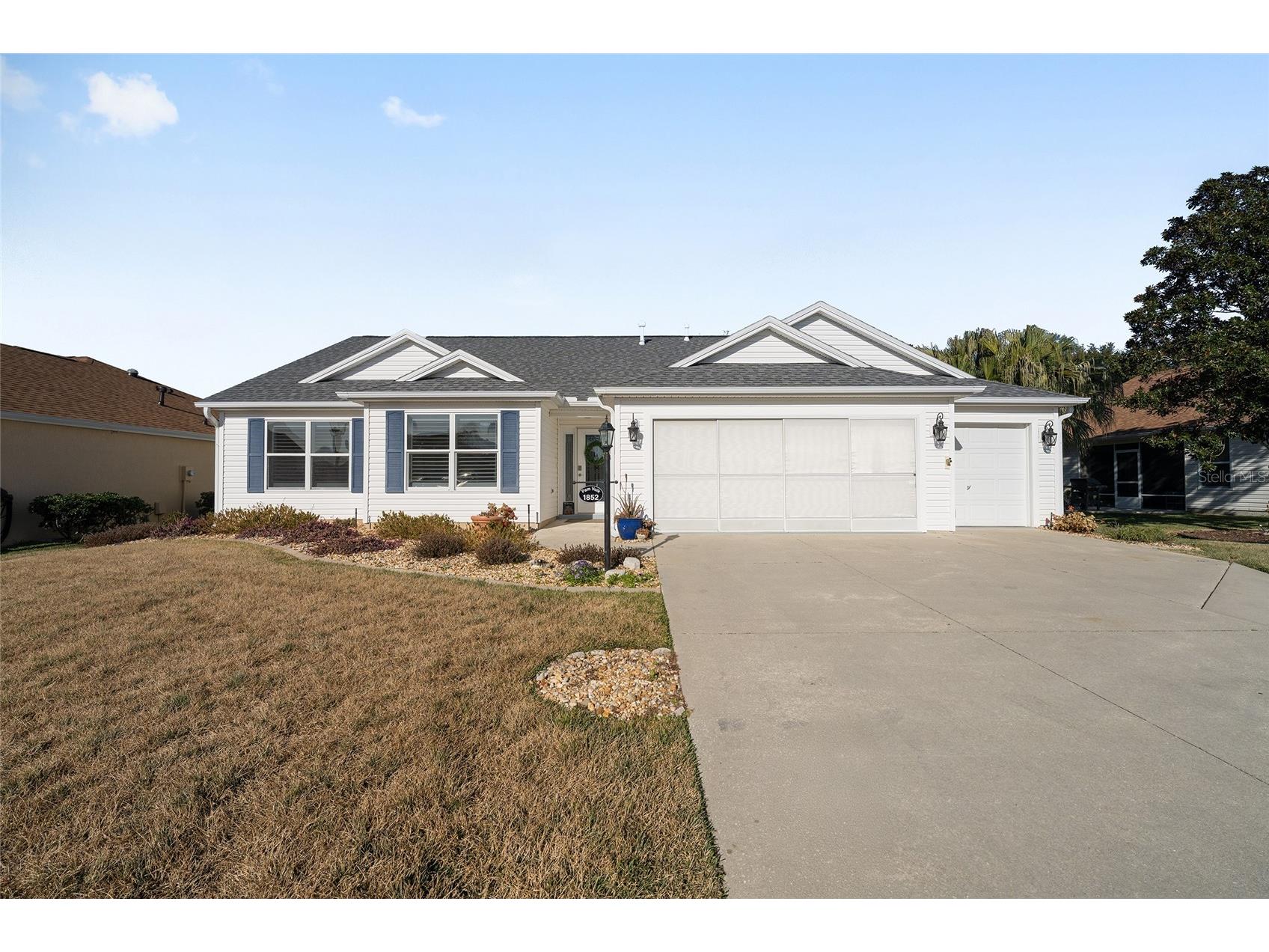 1852 Williamsburg Avenue The Villages FL 32162 OM718163 image1