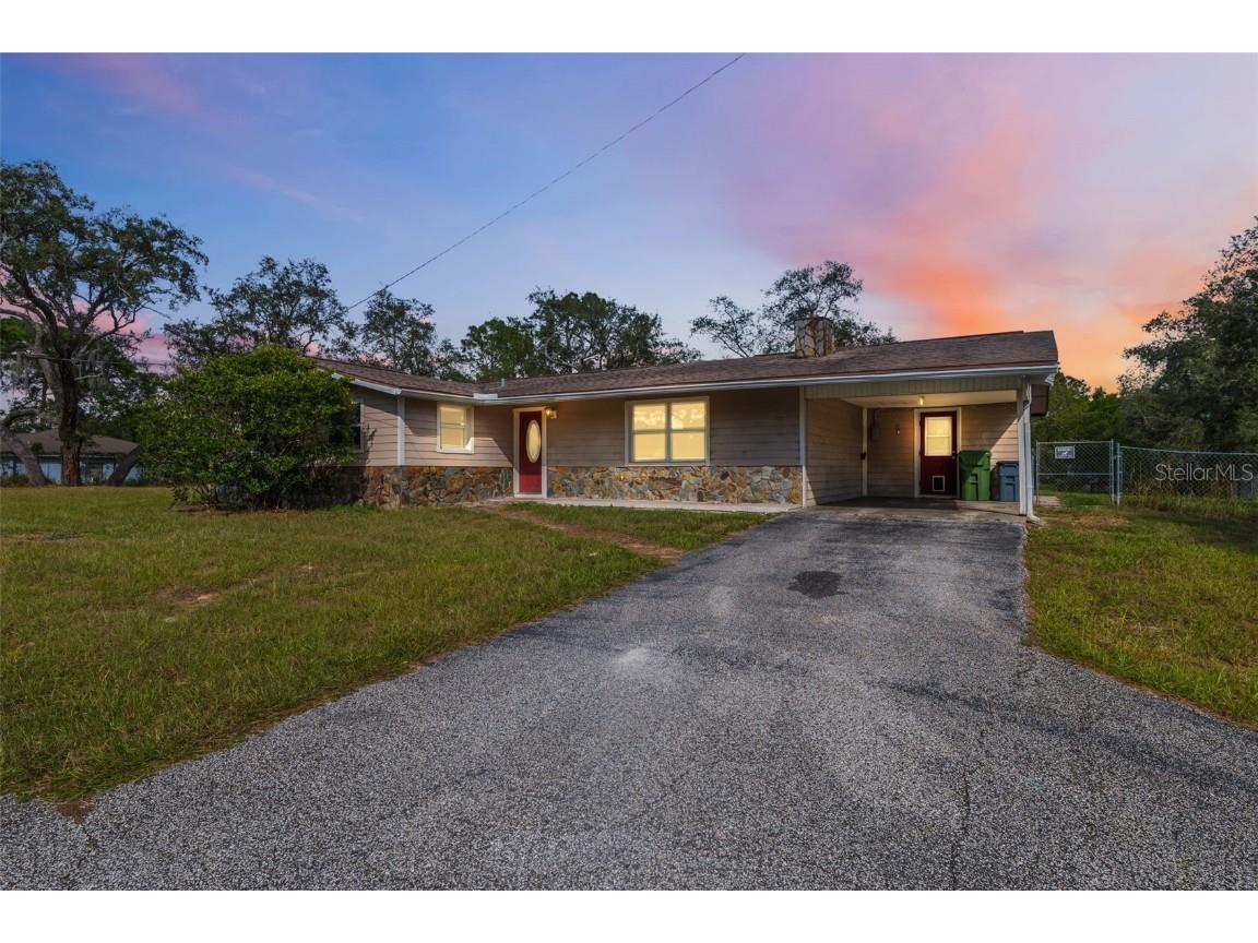 18520 Wellborn Lane Spring Hill FL 34610 W7879803 image1