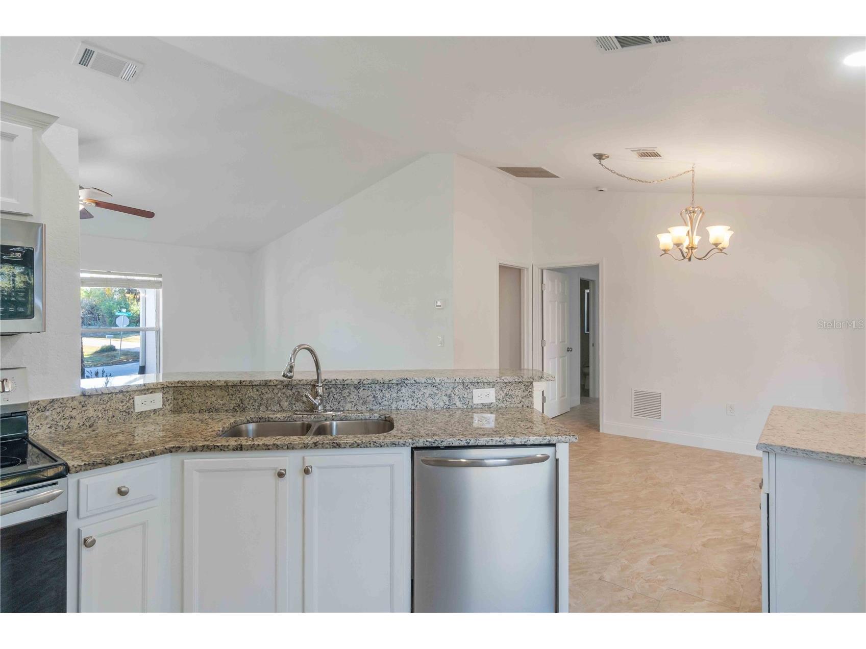 18522 Robinson Avenue Port Charlotte FL 33948 C7520041 image23