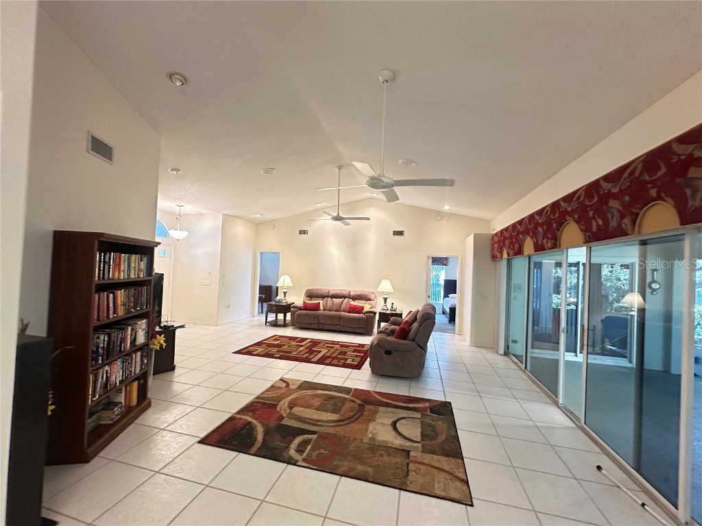 18523 Queen Brooks Court Hudson FL 34667 W7880490 image9