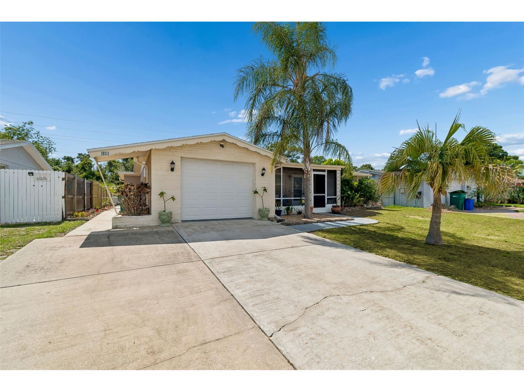 1853 Dartmouth Drive Holiday FL 34691 TB8510421 image3