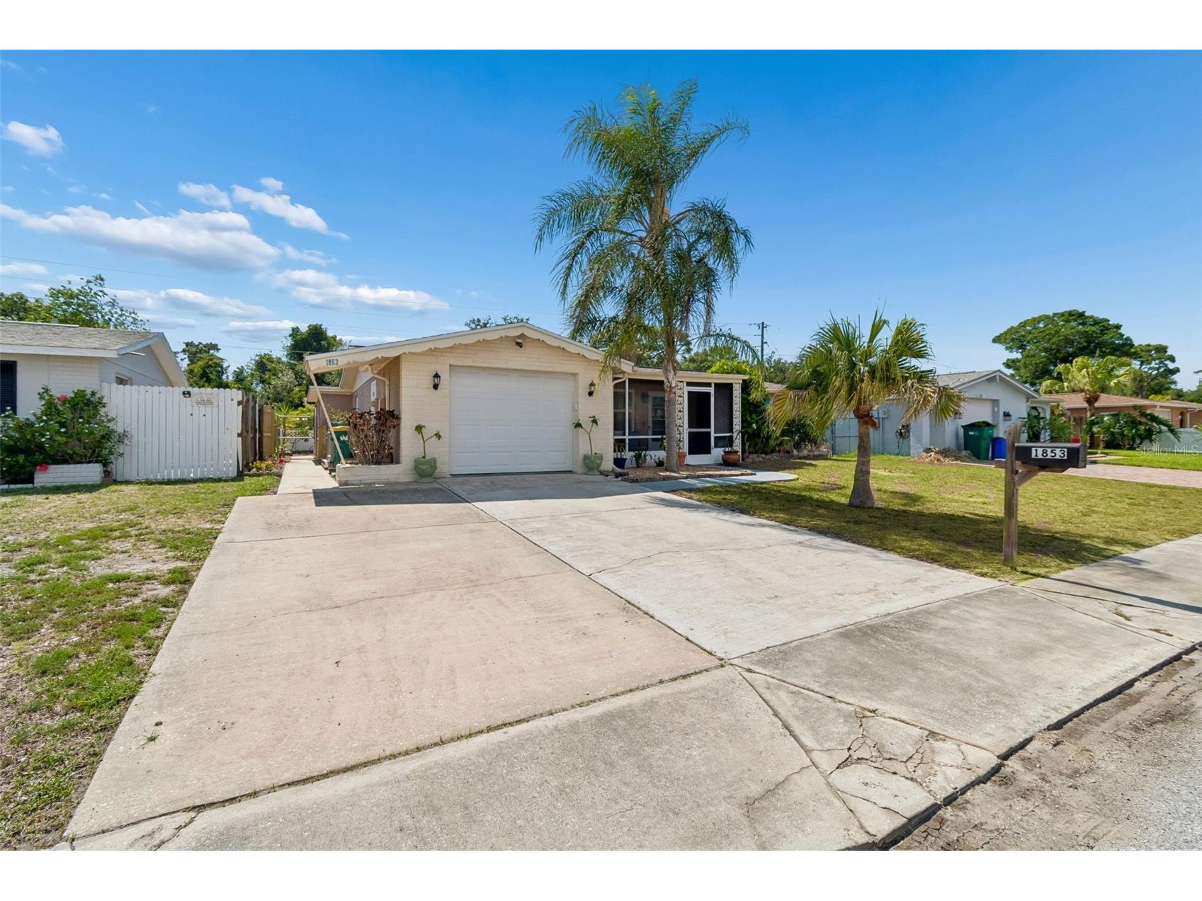 1853 Dartmouth Drive Holiday FL 34691 TB8510421 image4