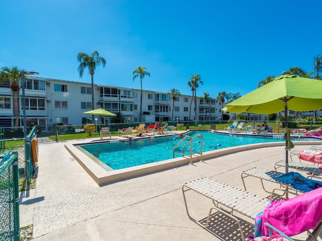 1853 Restful Drive #L2 Bradenton FL 34207 A4635868 image25