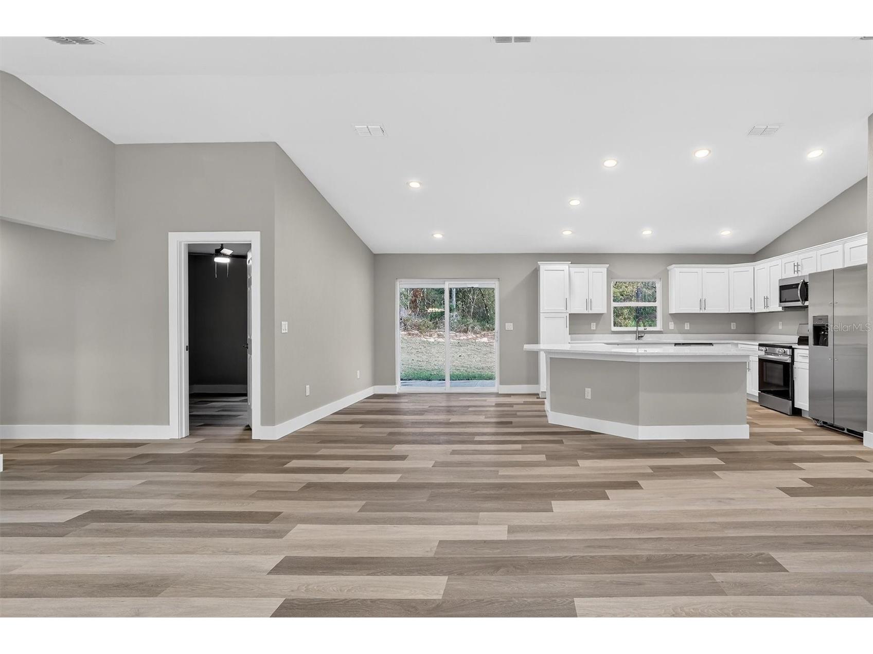 1853 W Oliver Drive Citrus Springs FL 34434 OM724945 image5