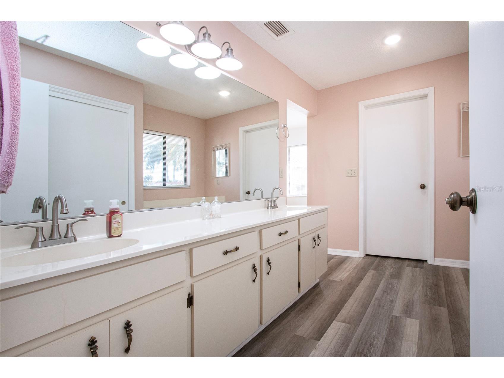 1853 Wolf Laurel Drive Sun City Center FL 33573 TB8467323 image44