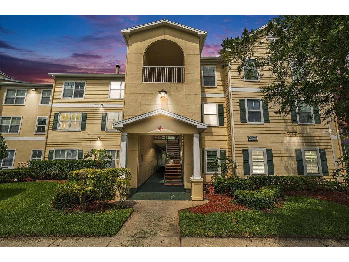 18533 Bridle Club Drive #18533 Tampa FL 33647 TB8392278 image1