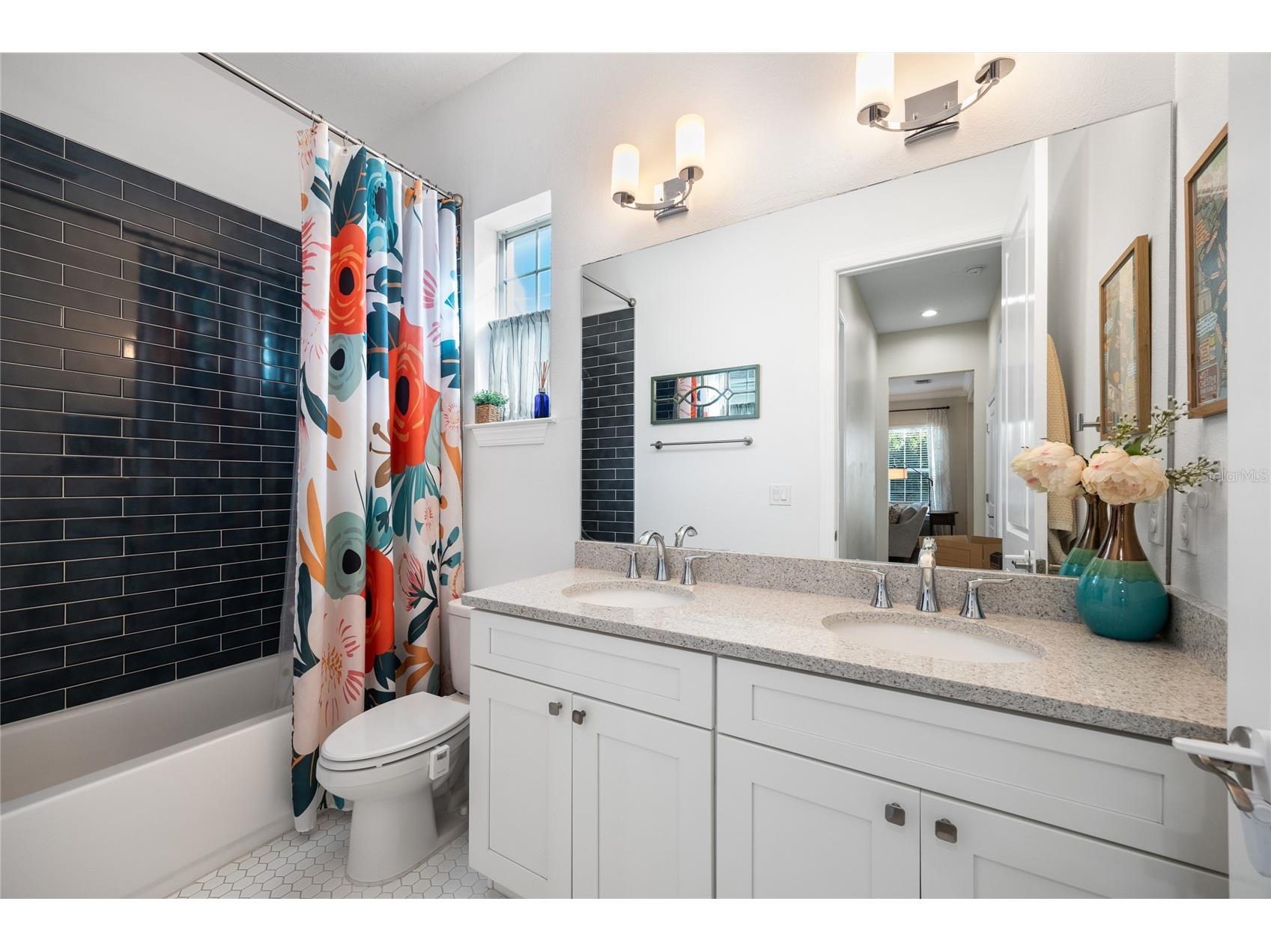 1854 13th Avenue N Saint Petersburg FL 33713 TB8461201 image21