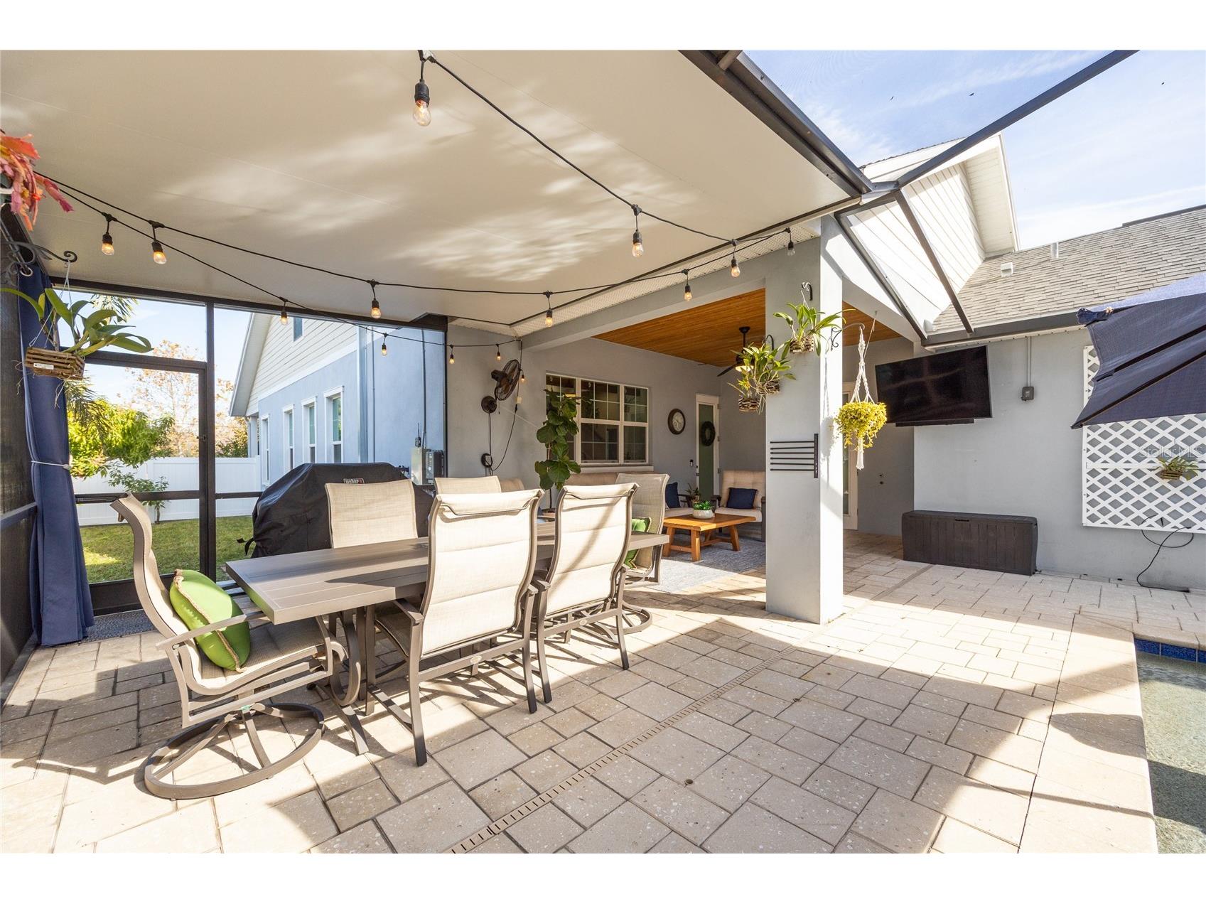 1854 13th Avenue N Saint Petersburg FL 33713 TB8461201 image33