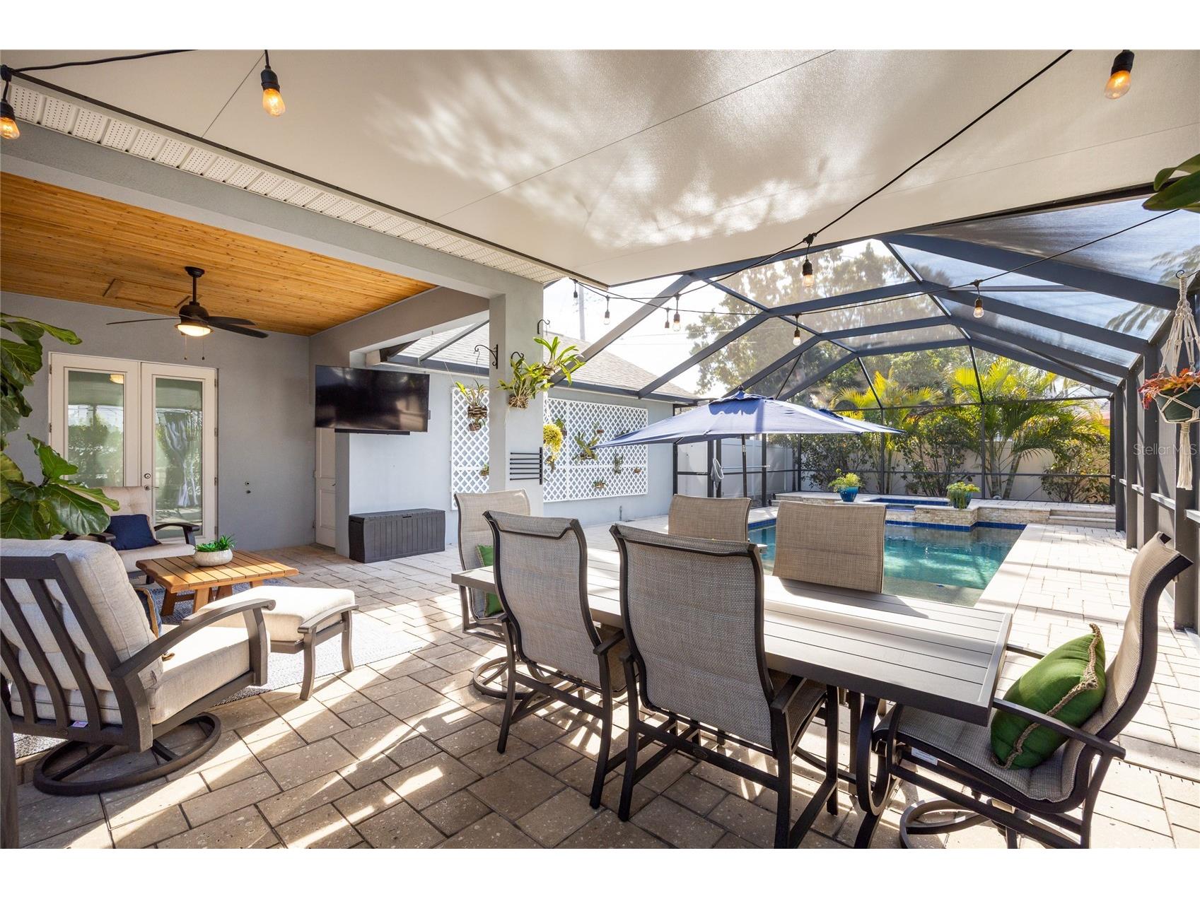 1854 13th Avenue N Saint Petersburg FL 33713 TB8461201 image34