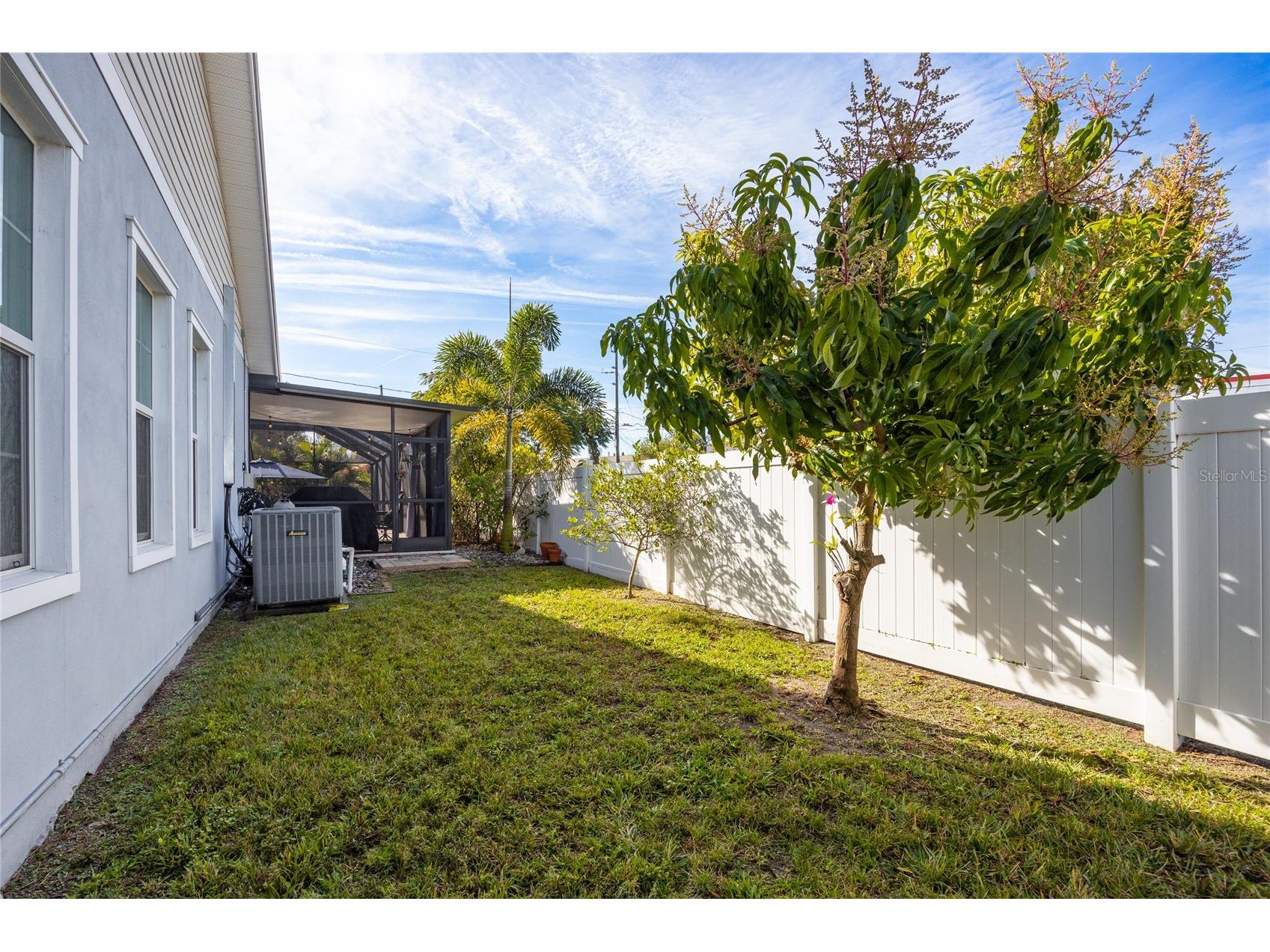 1854 13th Avenue N Saint Petersburg FL 33713 TB8461201 image38