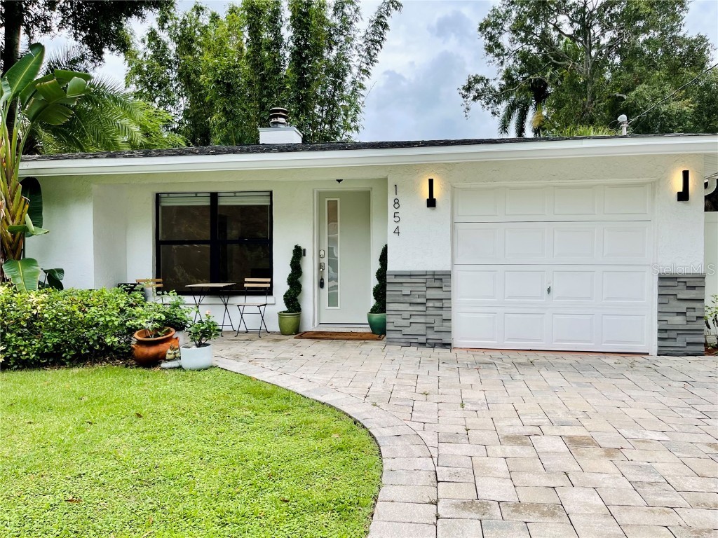 1854 Bahia Vista Sarasota FL 34239 A4549872 image1