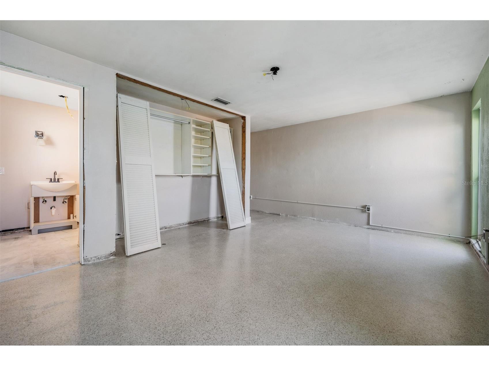 1854 Dolphin Boulevard S Saint Petersburg FL 33707 - BOCA CIEGA BAY TB8462040 image19