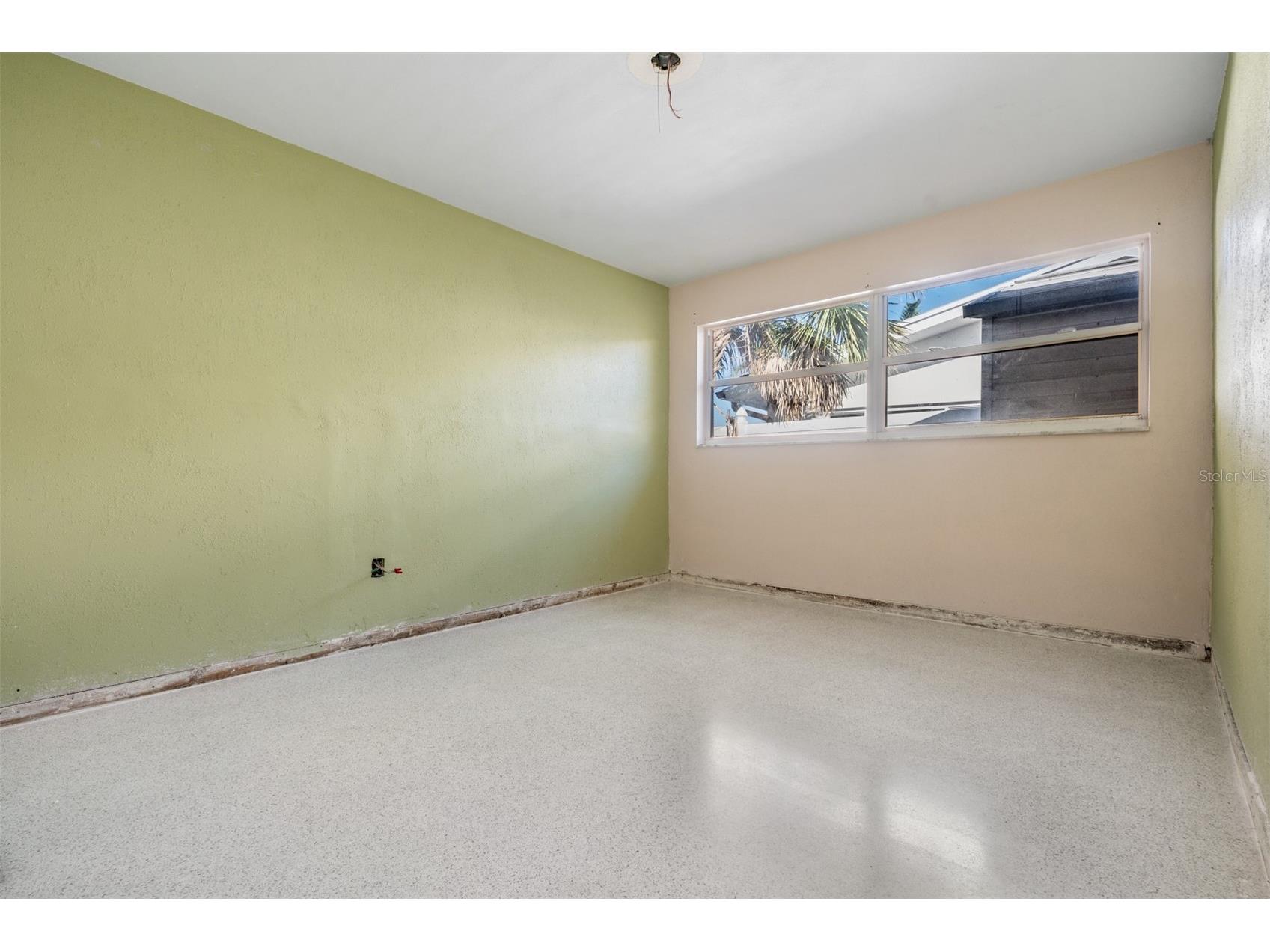 1854 Dolphin Boulevard S Saint Petersburg FL 33707 - BOCA CIEGA BAY TB8462040 image22