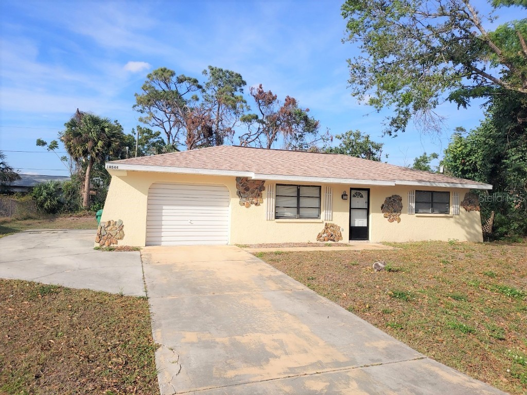 18544 Ebb Avenue Port Charlotte FL 33948 C7471762 image1
