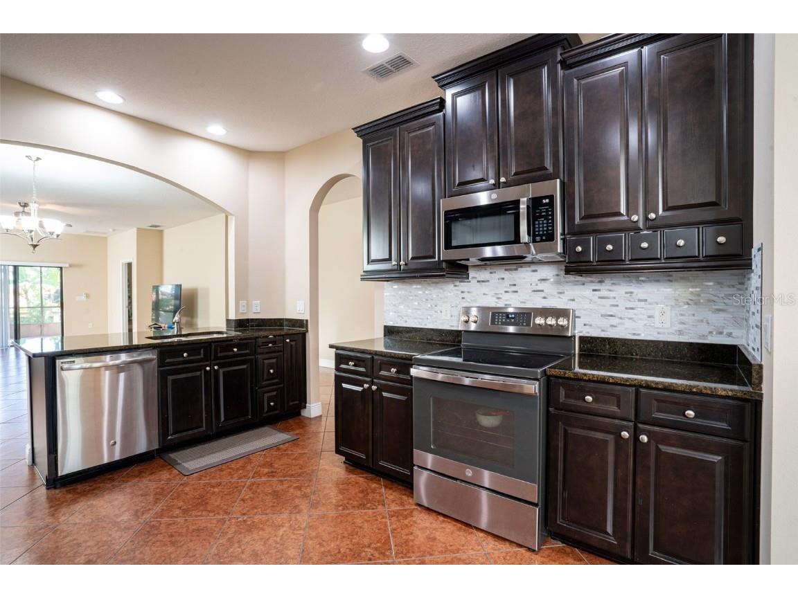 1855 Altavista Circle Lakeland FL 33810 R4909681 image11