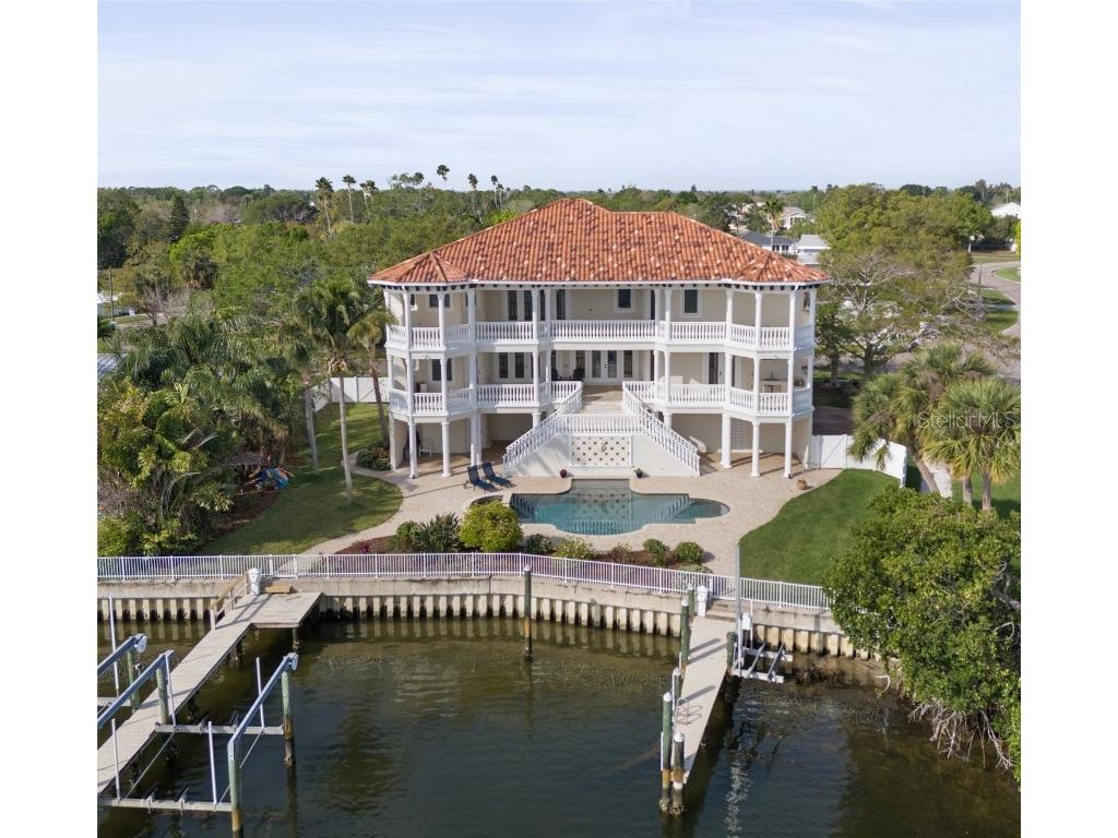 1855 Bayou Grande Boulevard NE Saint Petersburg FL 33703 TB8348318 image1