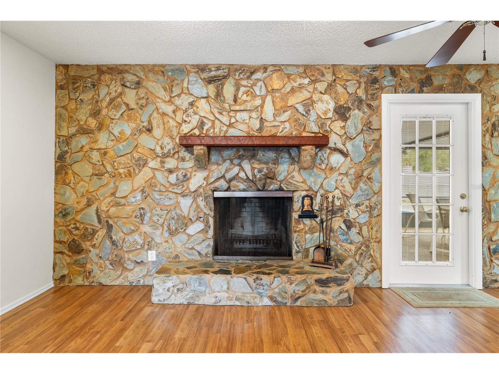 1855 Kim Acres Lane Dover FL 33527 TB8508211 image11