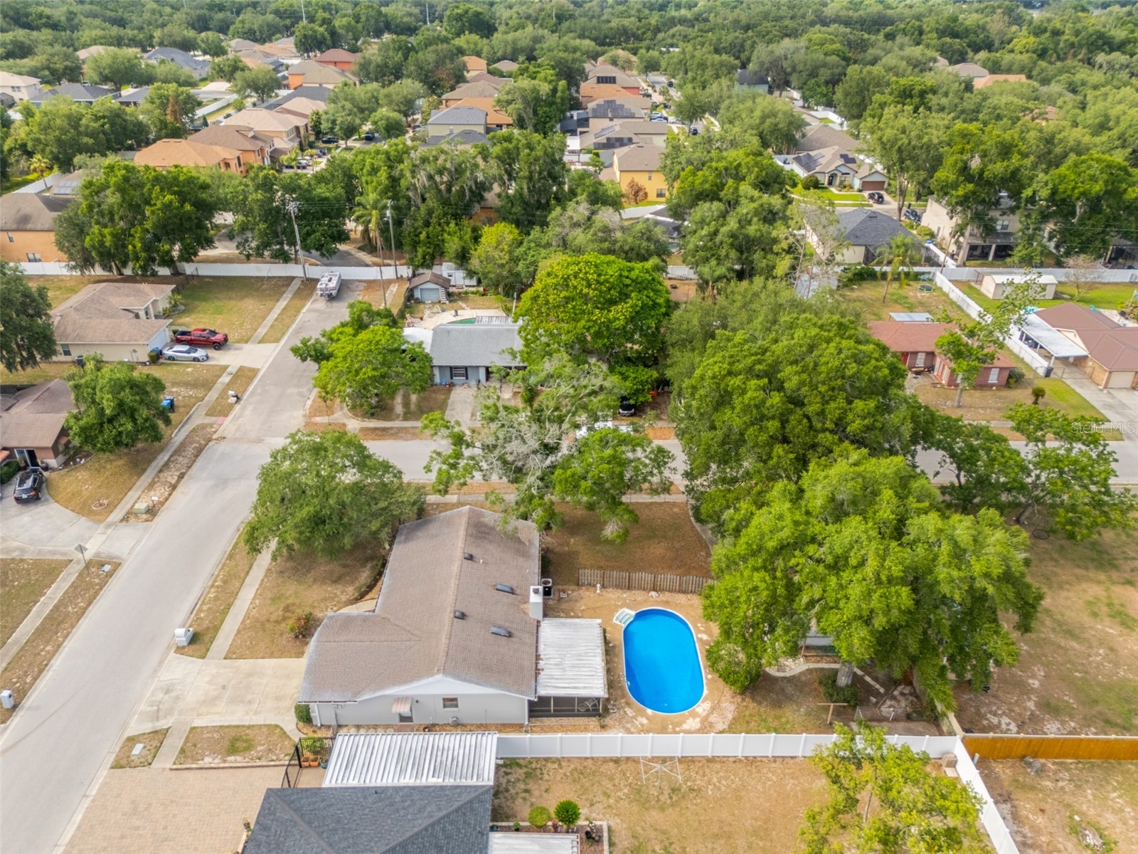 1855 Kim Acres Lane Dover FL 33527 TB8508211 image4