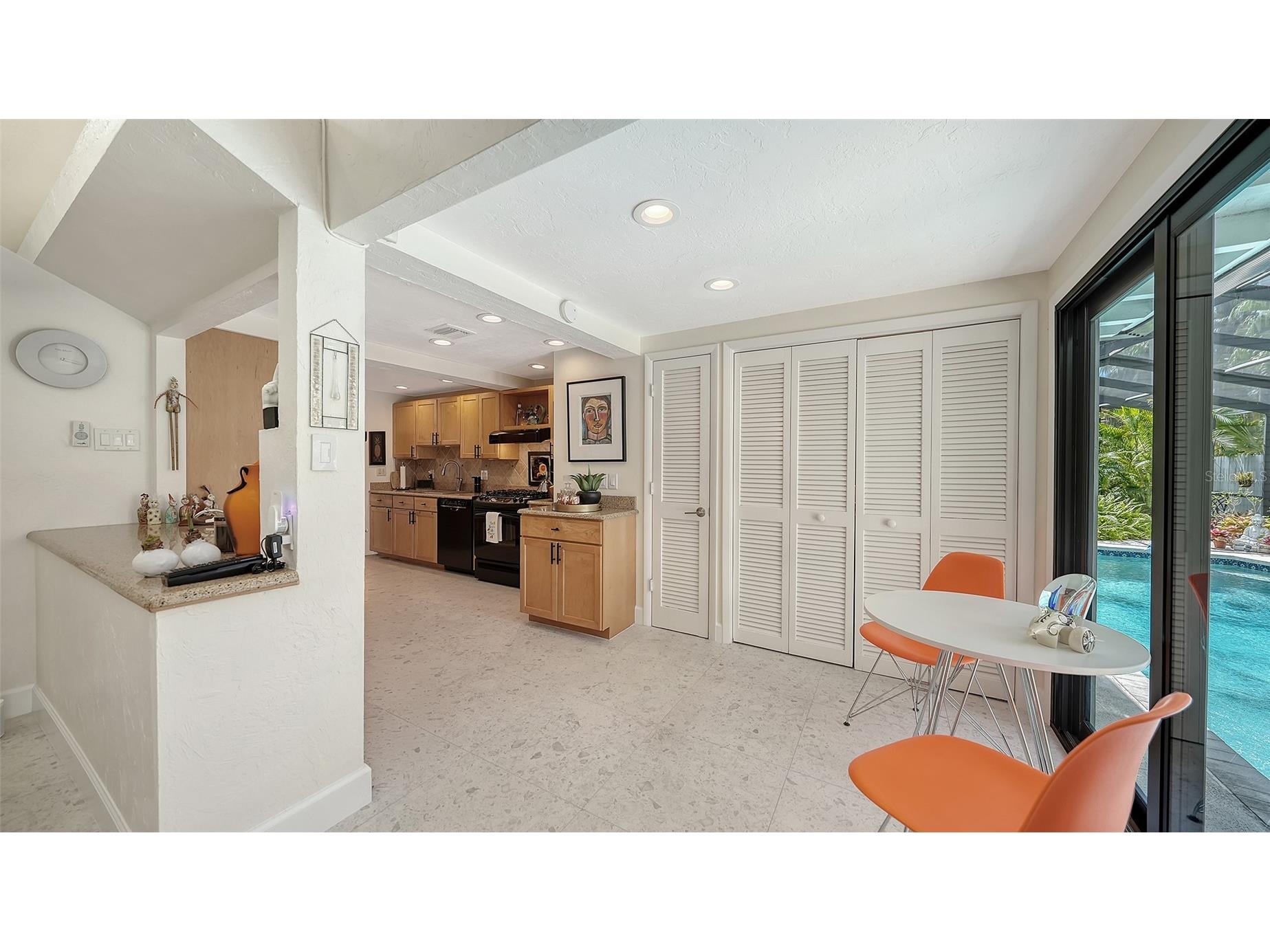 1855 Sherwood Street Sarasota FL 34231 A4685955 image14