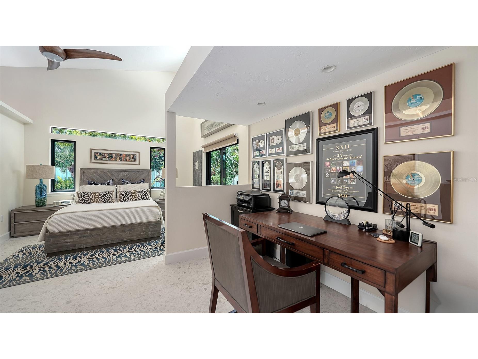 1855 Sherwood Street Sarasota FL 34231 A4685955 image25