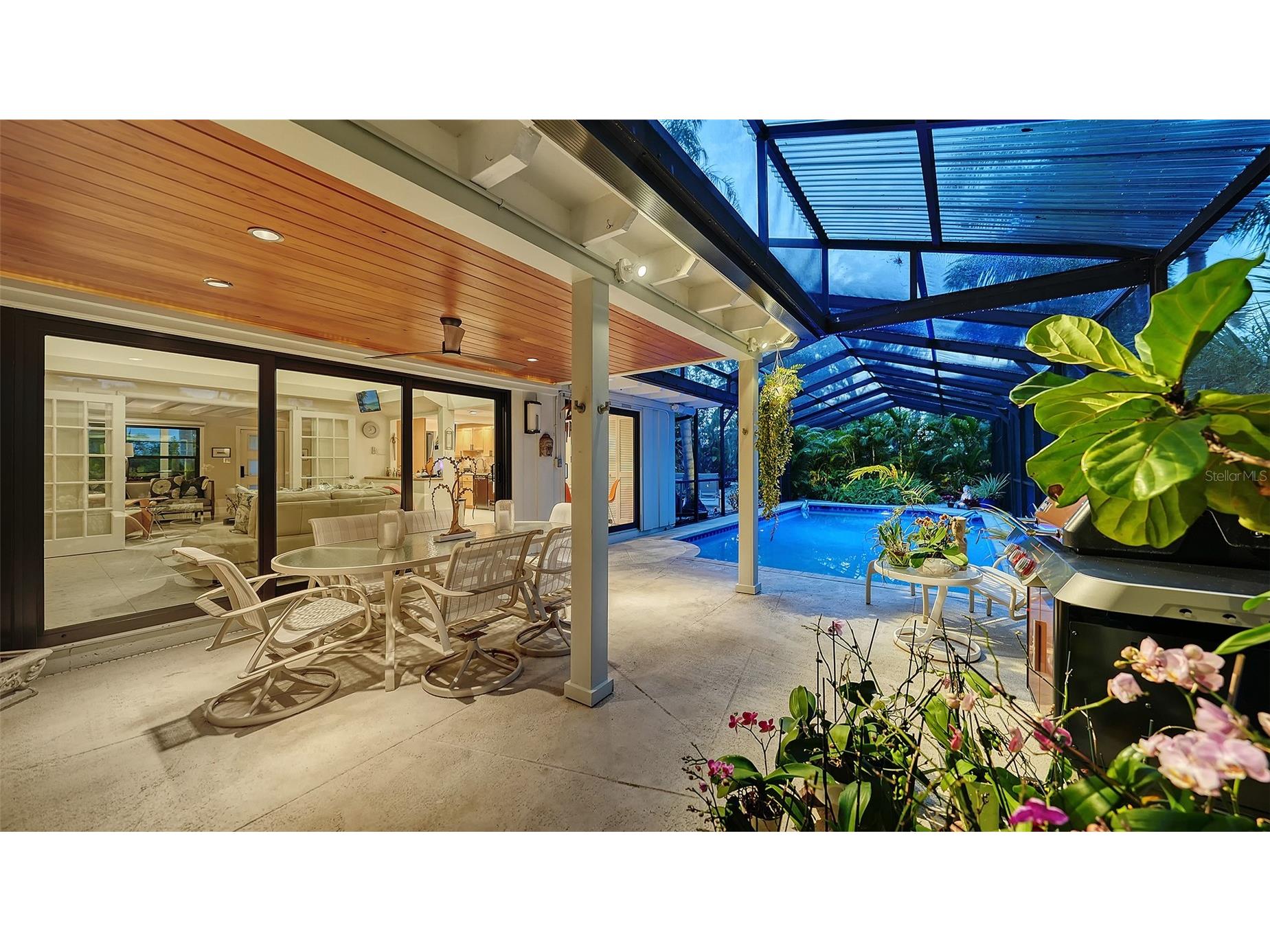 1855 Sherwood Street Sarasota FL 34231 A4685955 image40