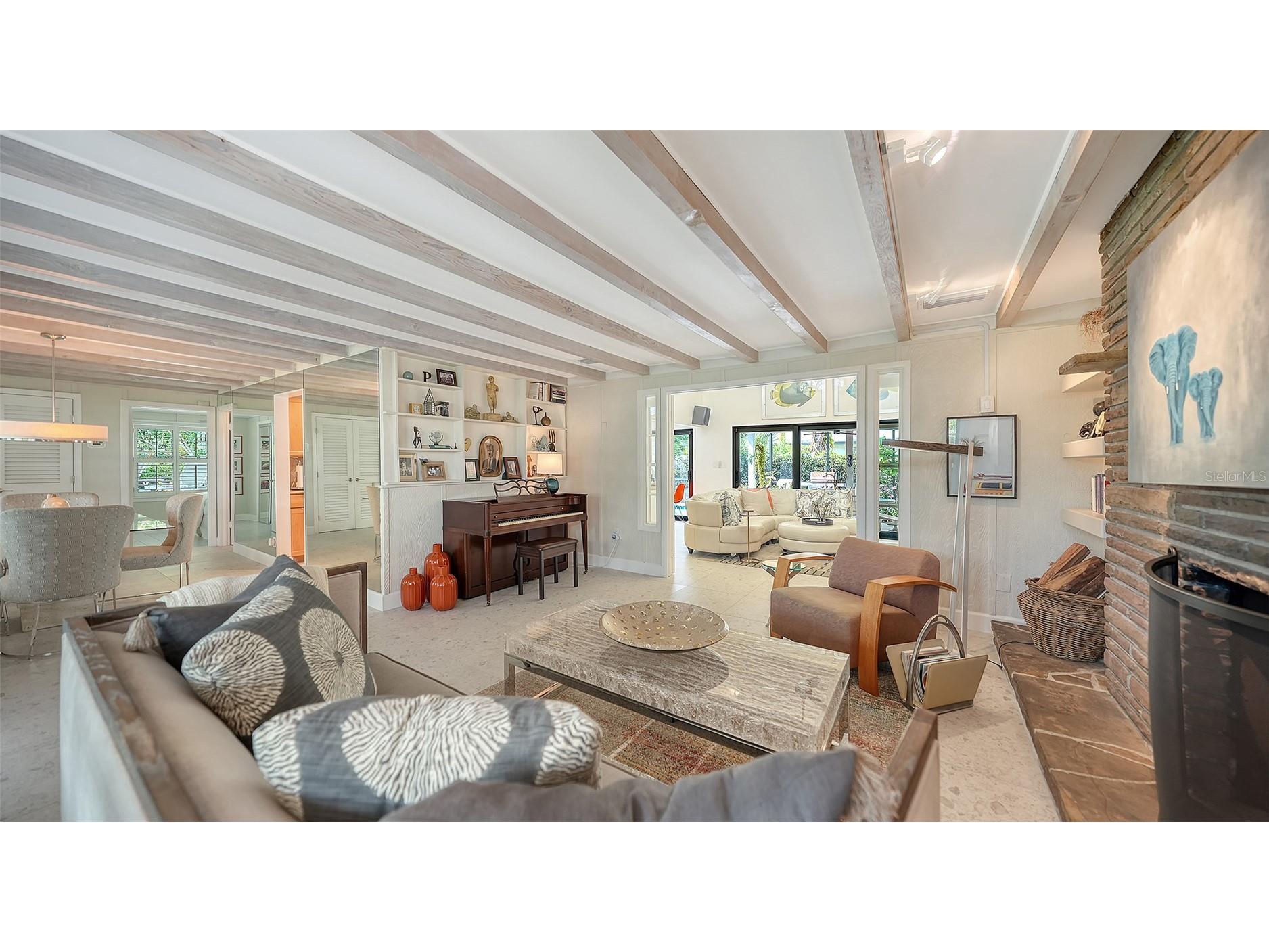 1855 Sherwood Street Sarasota FL 34231 A4685955 image6