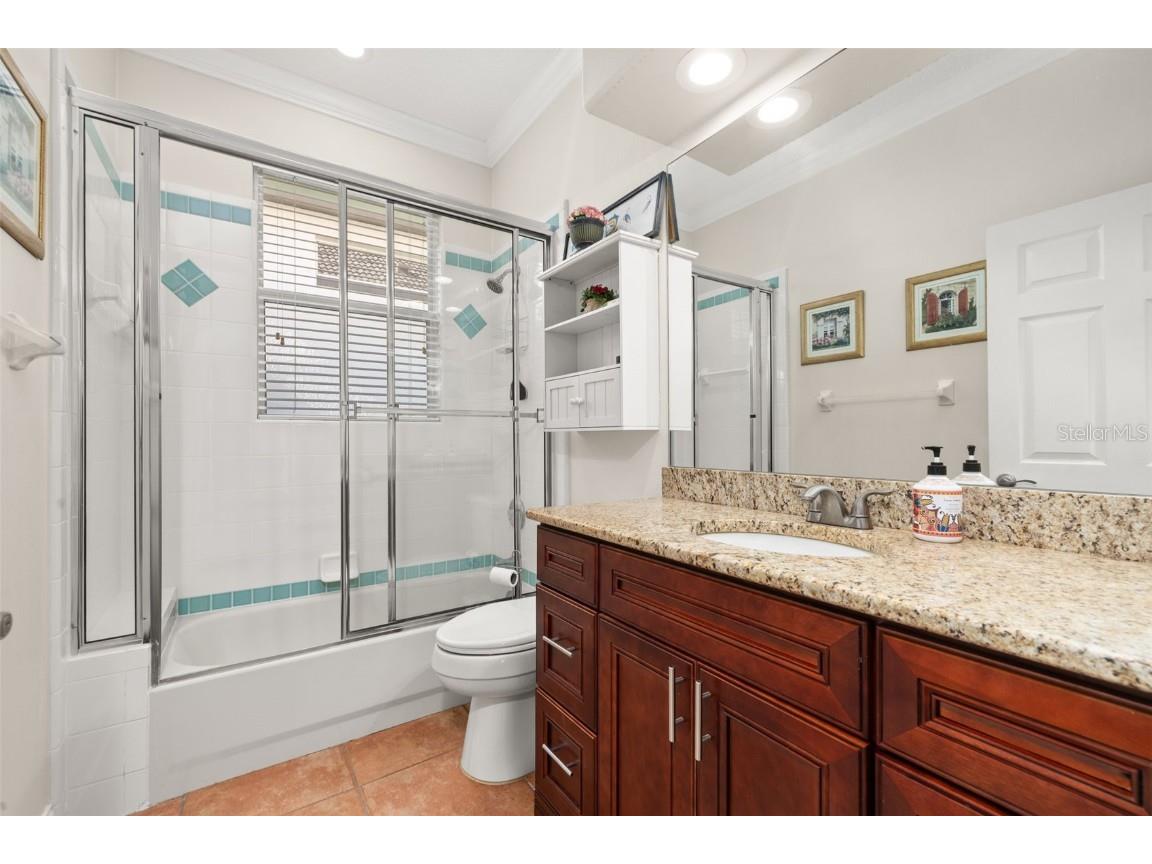 1855 Vista Royale Boulevard Orlando FL 32835 O6308393 image42