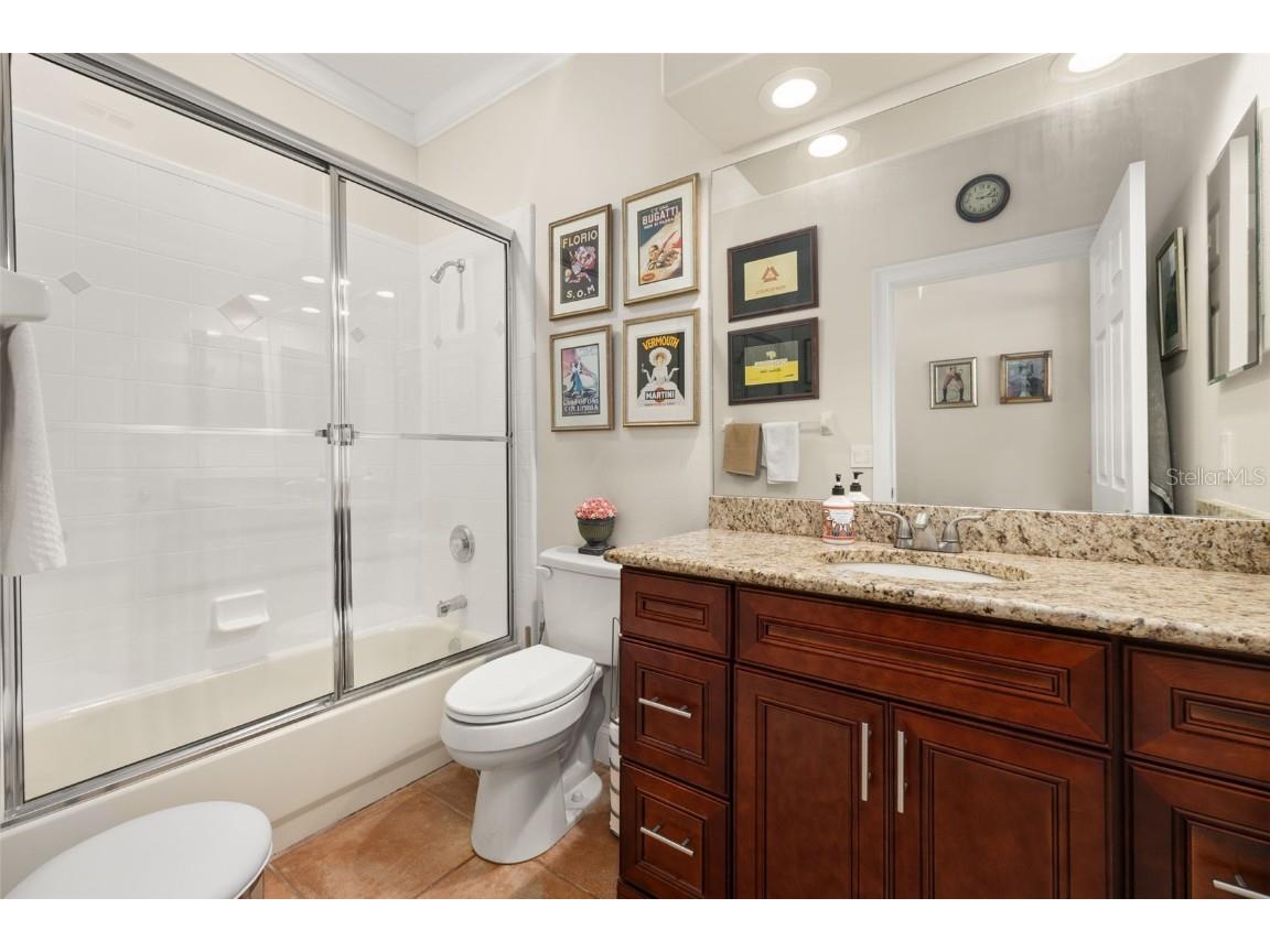 1855 Vista Royale Boulevard Orlando FL 32835 O6308393 image48