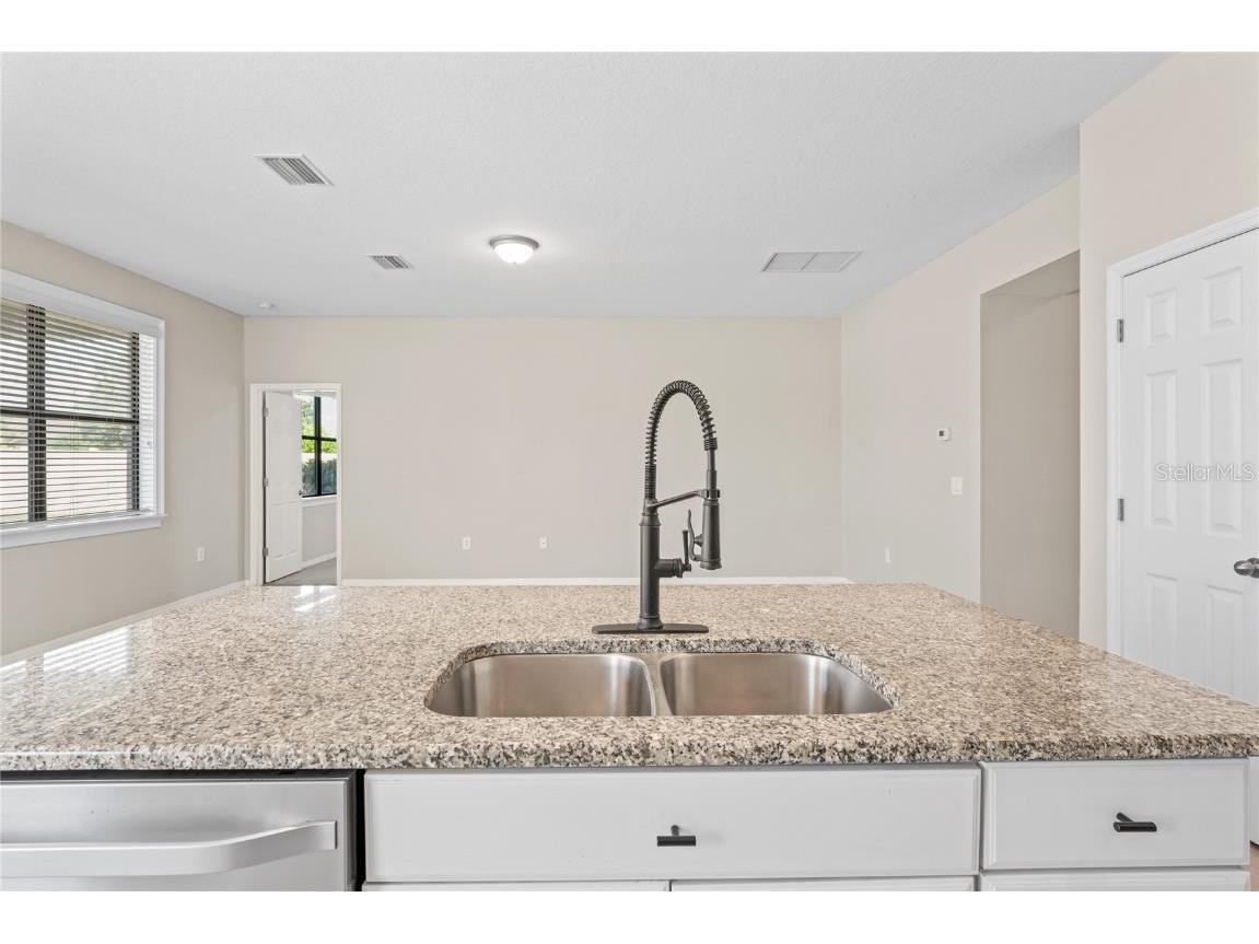 18558 Cortes Creek Boulevard Spring Hill FL 34610 W7876584 image18