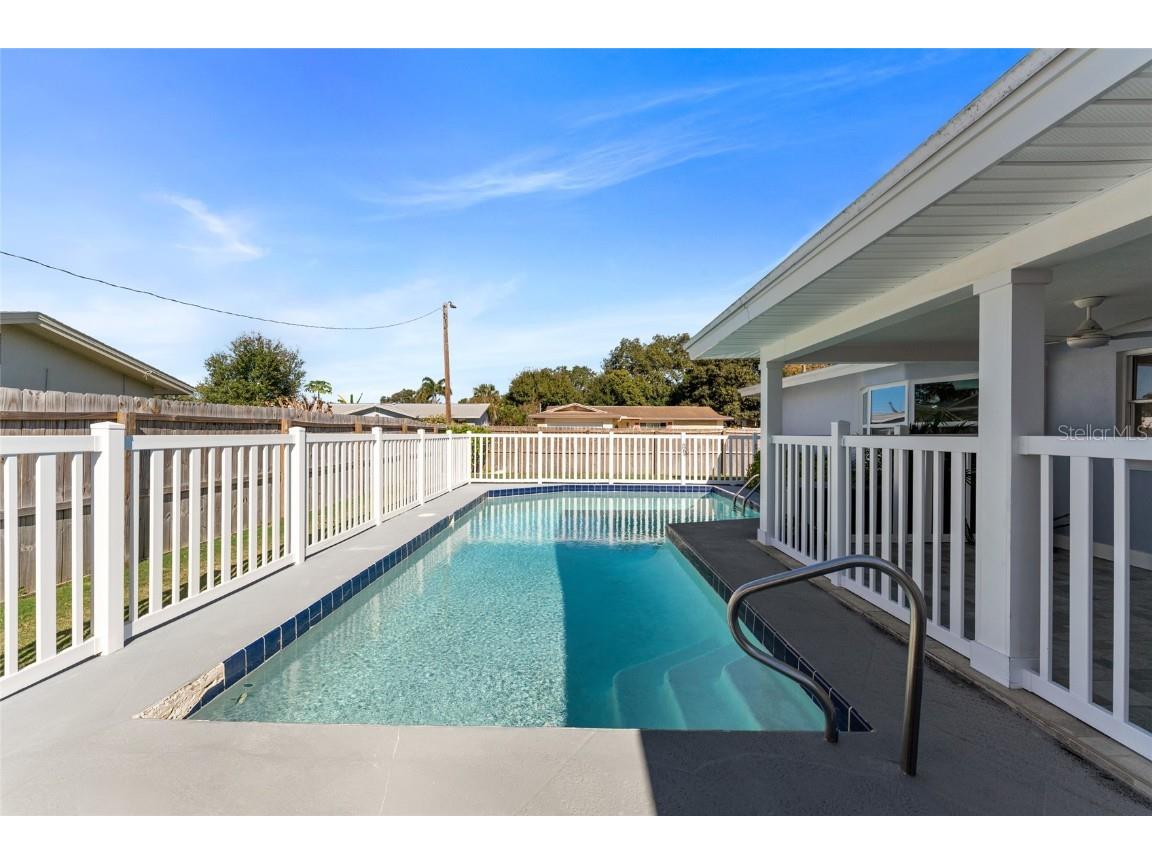 1856 Cameo Way Clearwater FL 33756 TB8452652 image31