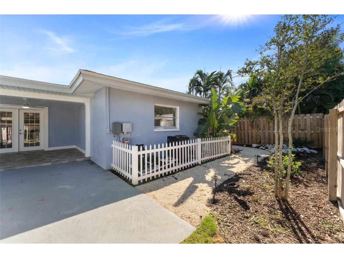 1856 Cameo Way Clearwater FL 33756 TB8452652 image33