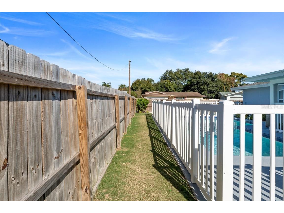 1856 Cameo Way Clearwater FL 33756 TB8452652 image34