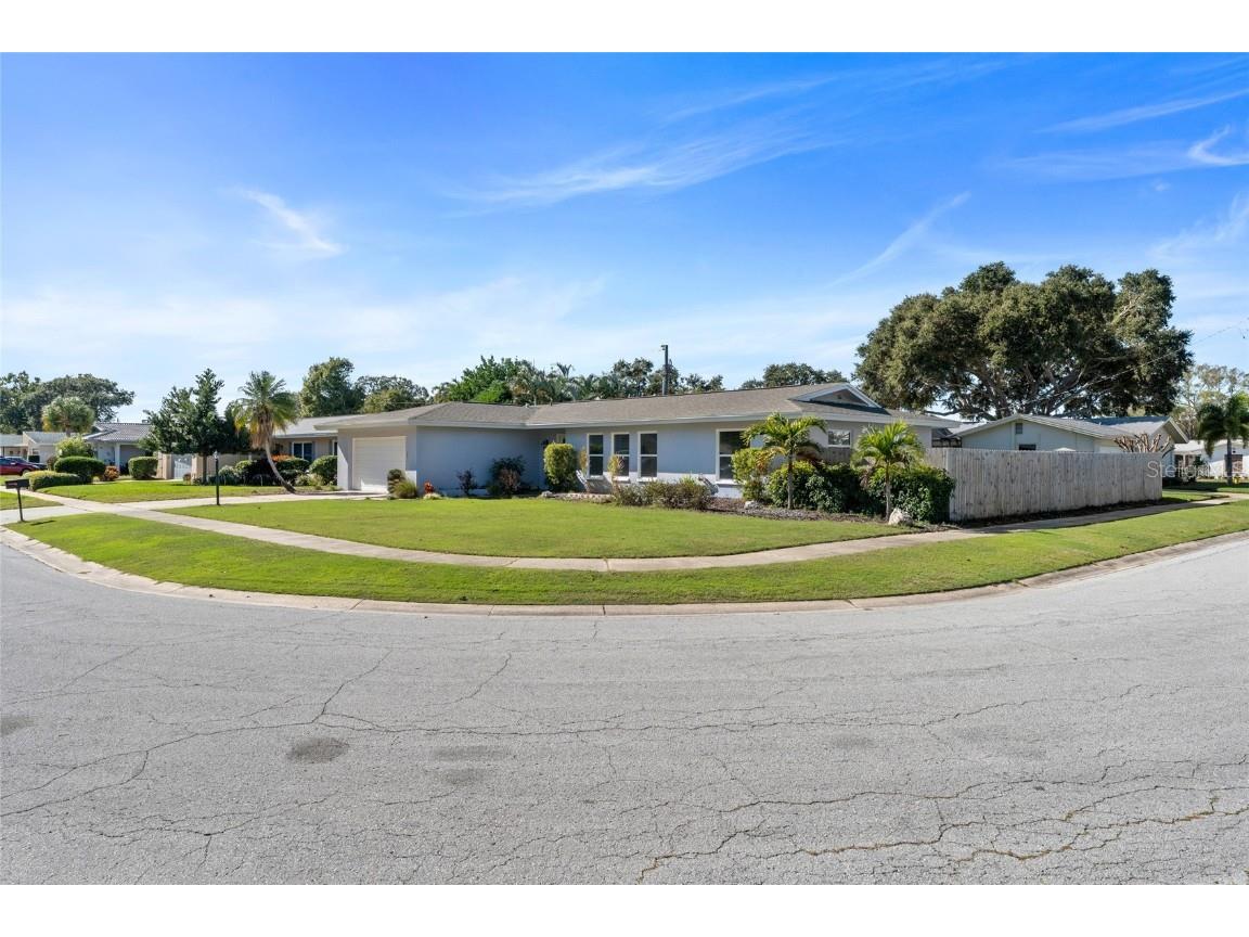 1856 Cameo Way Clearwater FL 33756 TB8452652 image41