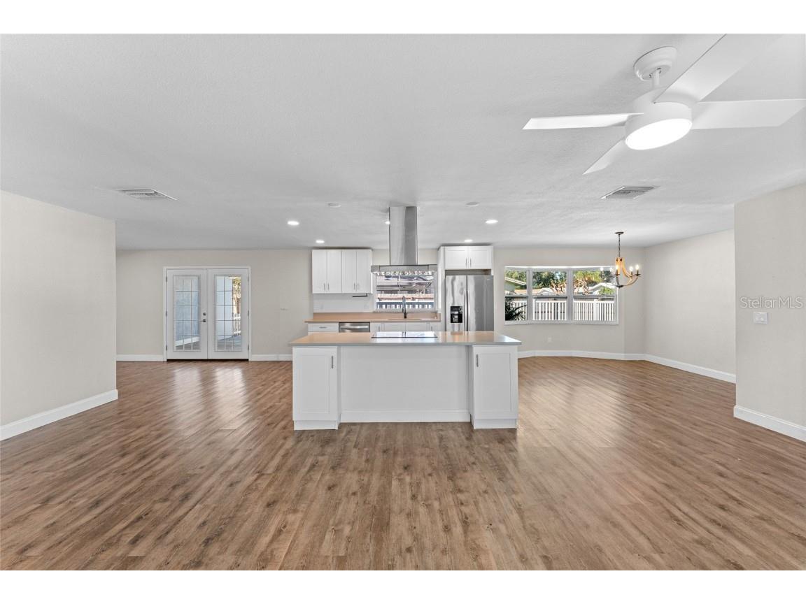 1856 Cameo Way Clearwater FL 33756 TB8452652 image8