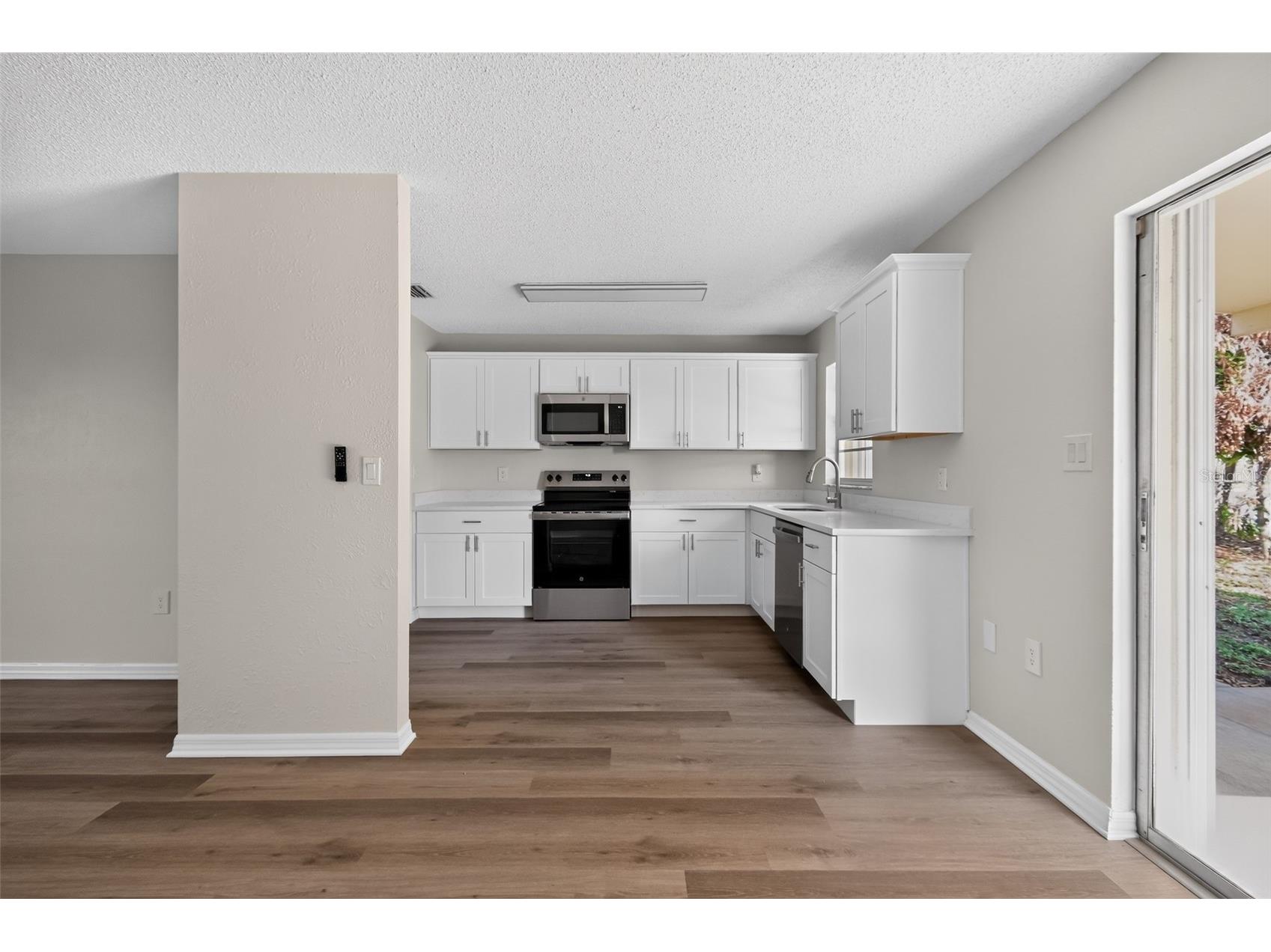 1856 Jackson Avenue Melbourne FL 32935 TB8522088 image4