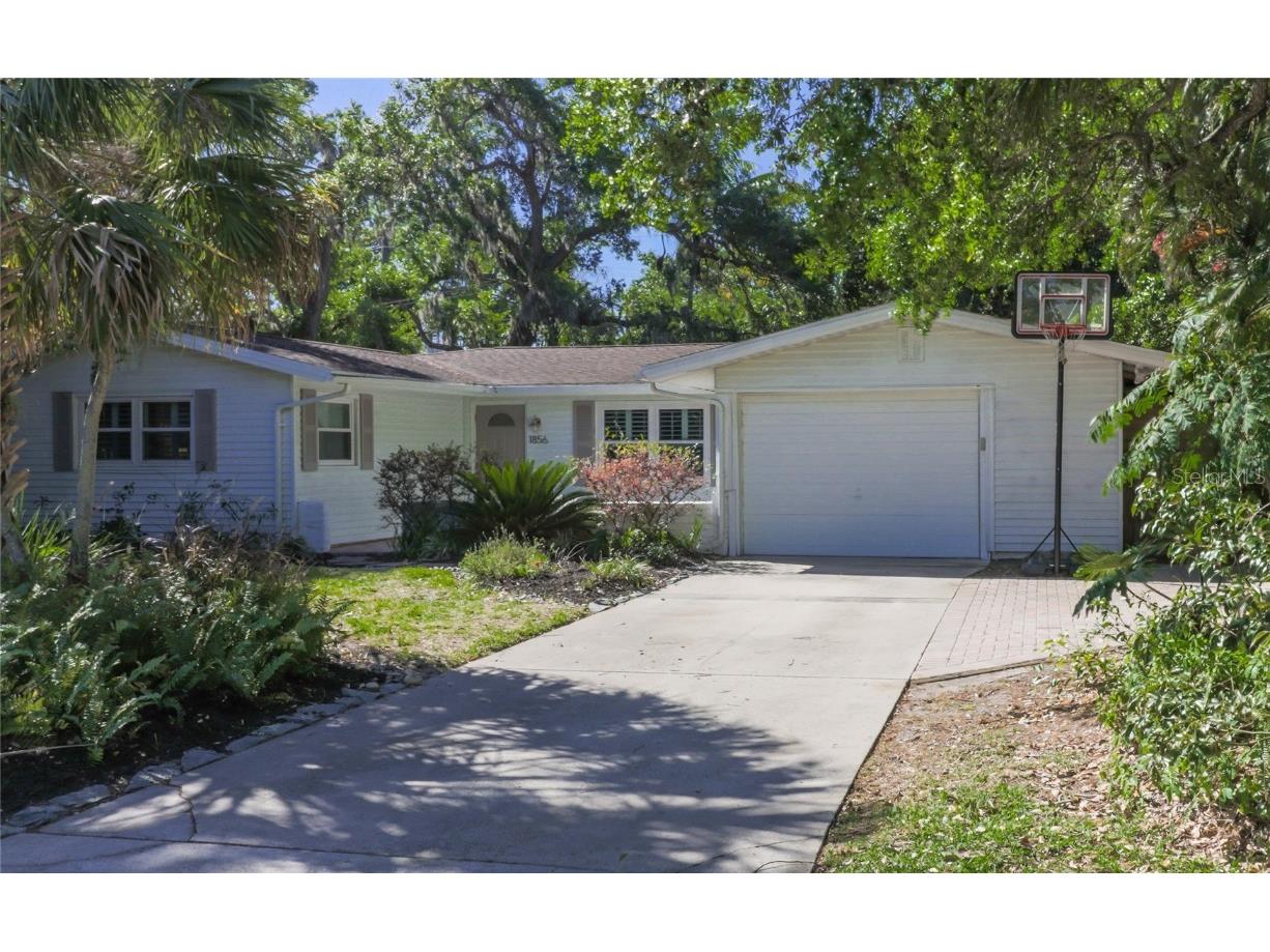 1856 Jasmine Drive Sarasota FL 34239 A4564755 image1